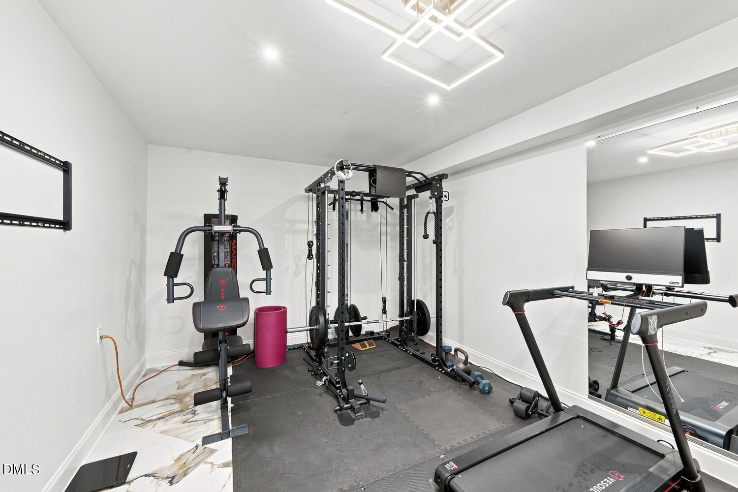 32 Woodgate Court Property Photo 13