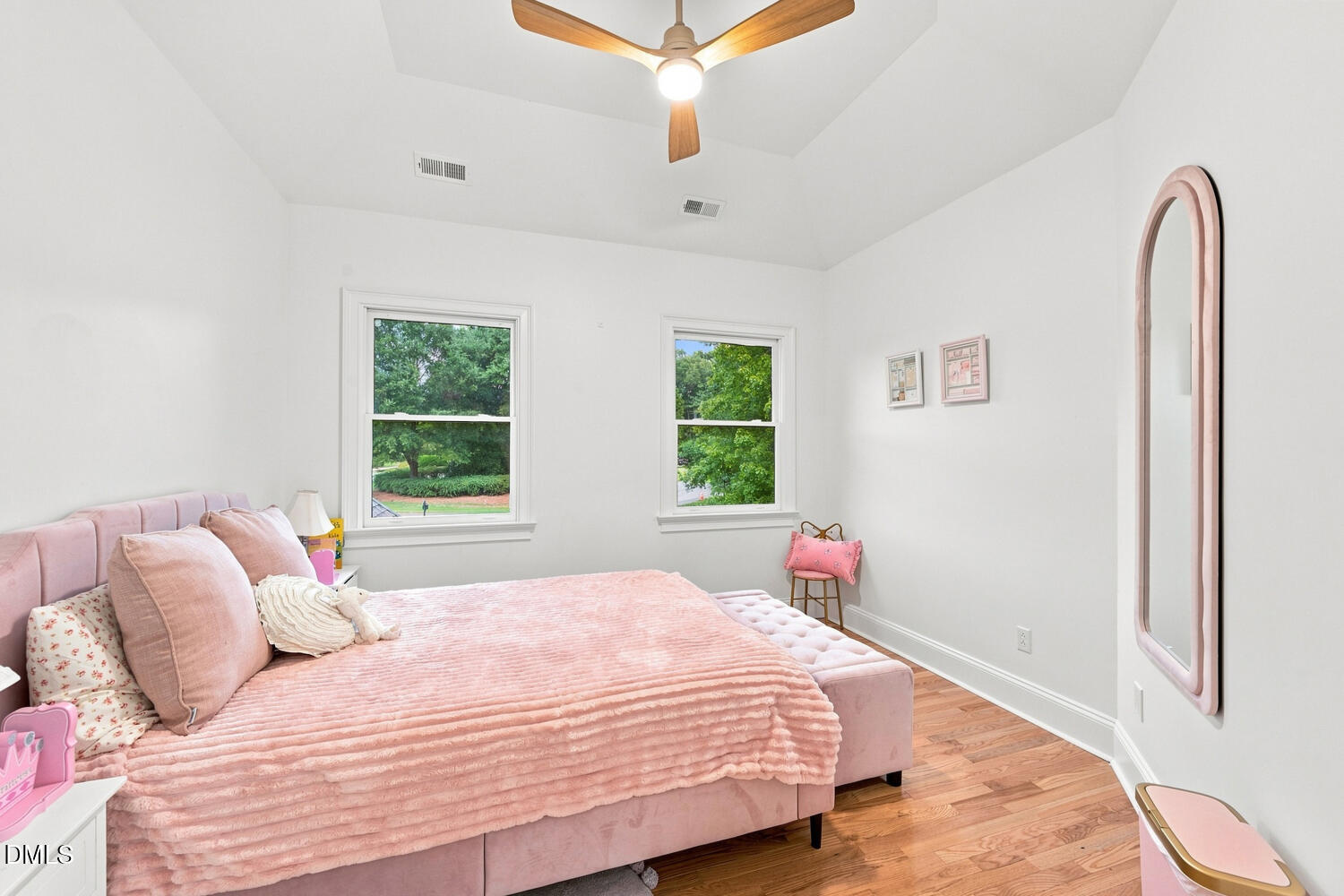 32 Woodgate Court Property Photo 42
