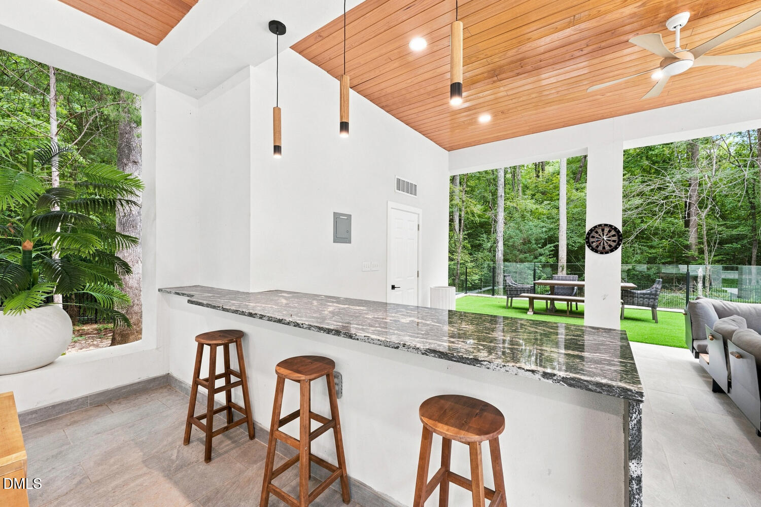 32 Woodgate Court Property Photo 61