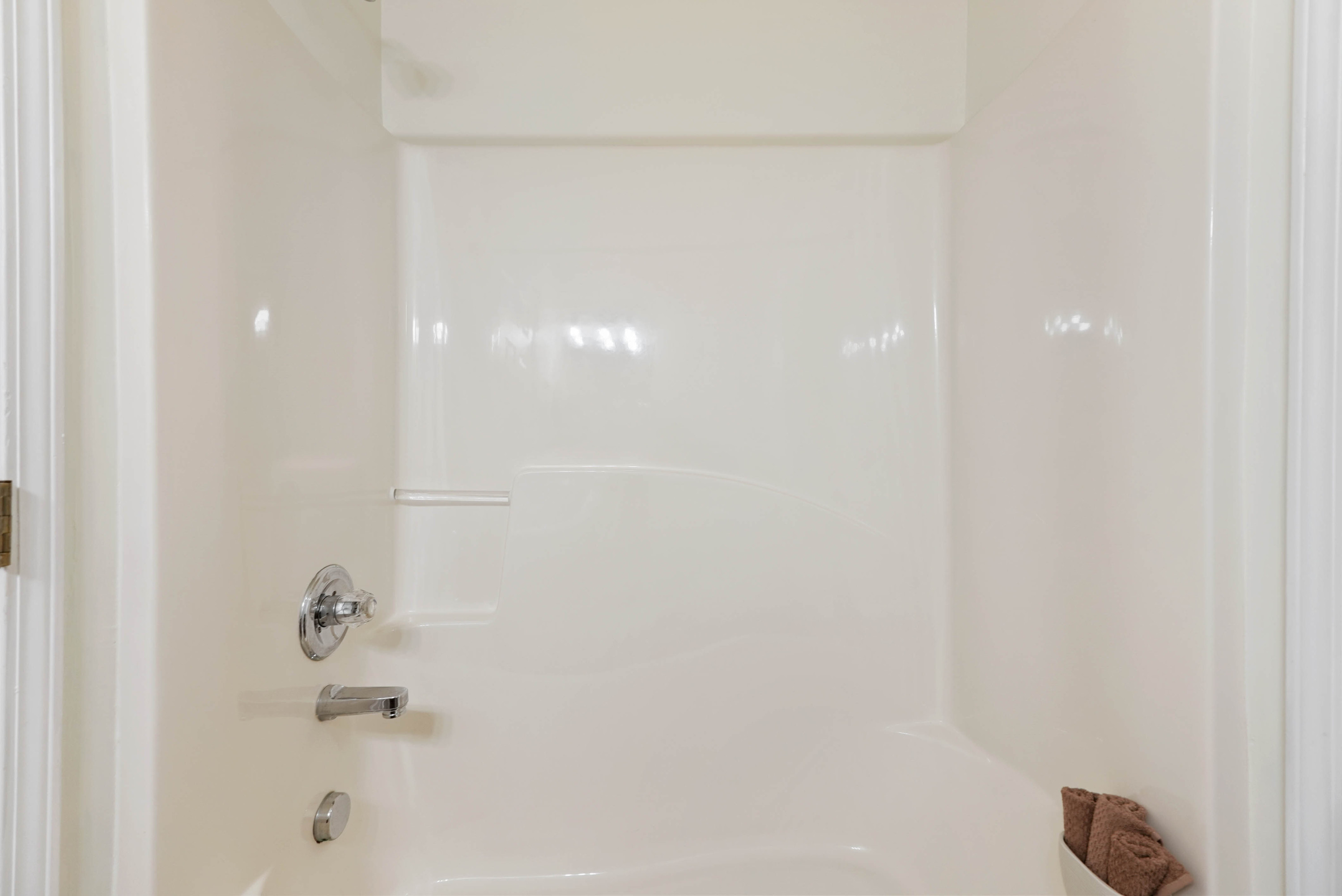 9909 Wasser Court Property Photo 17