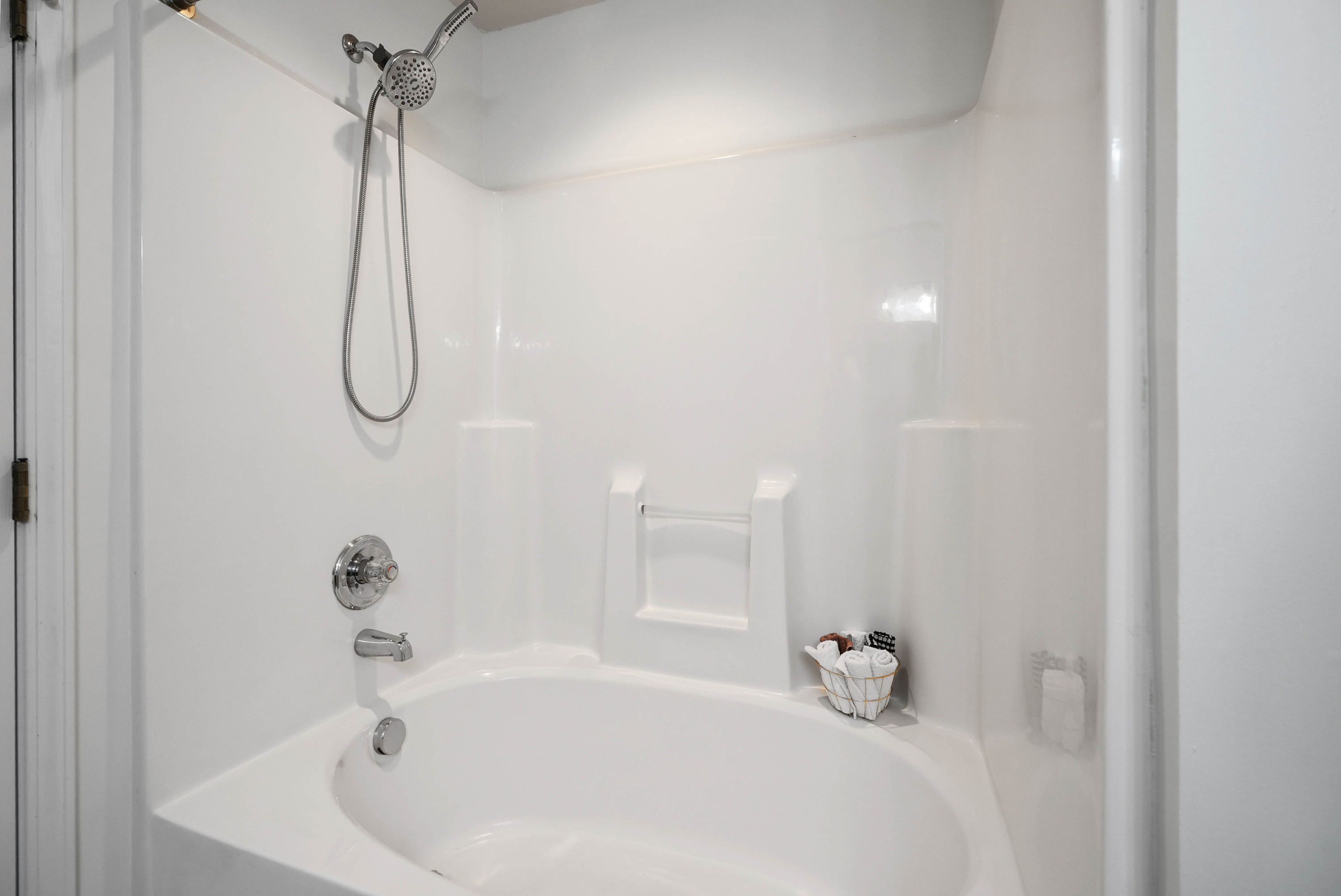 9909 Wasser Court Property Photo 20
