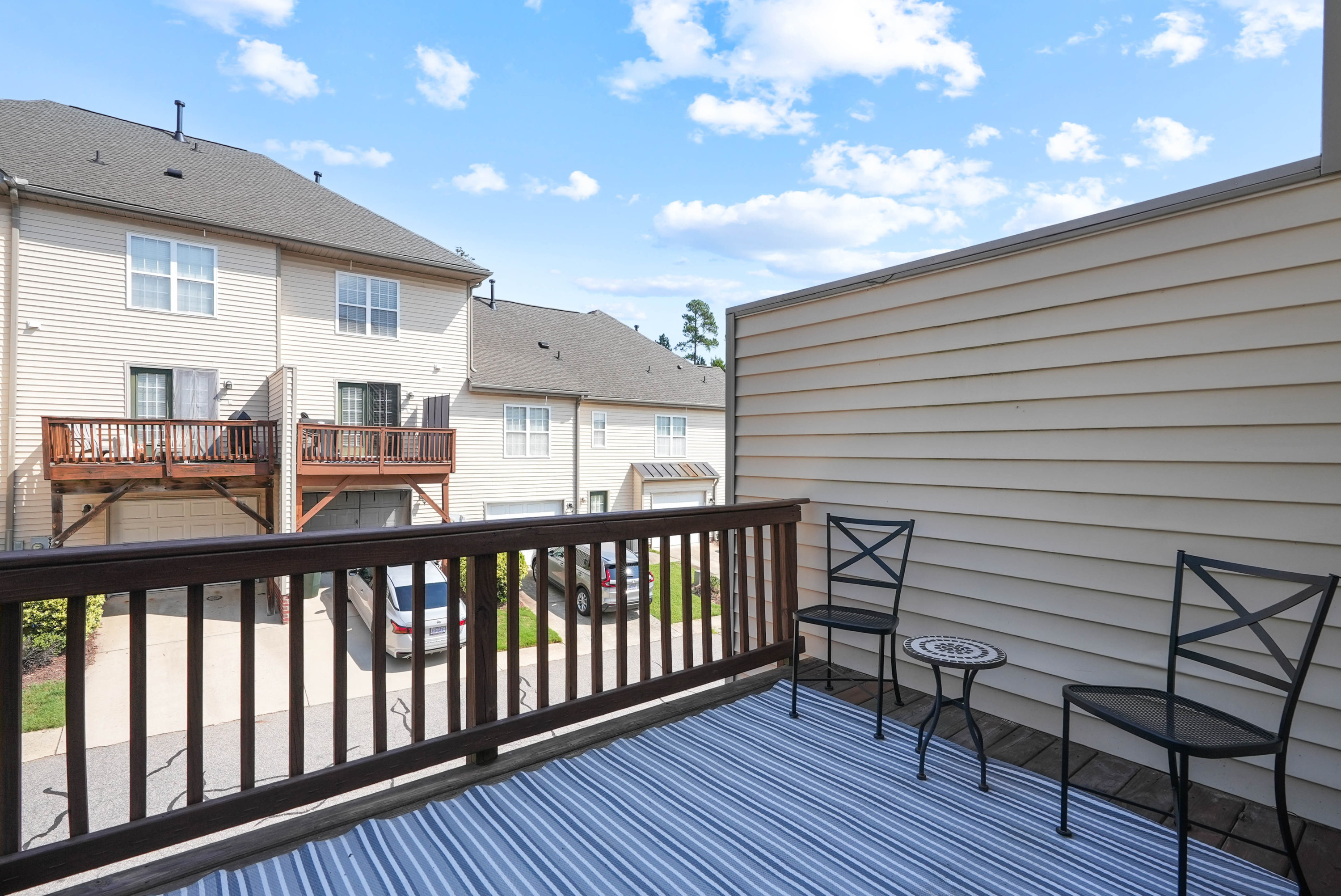 9909 Wasser Court Property Photo 27