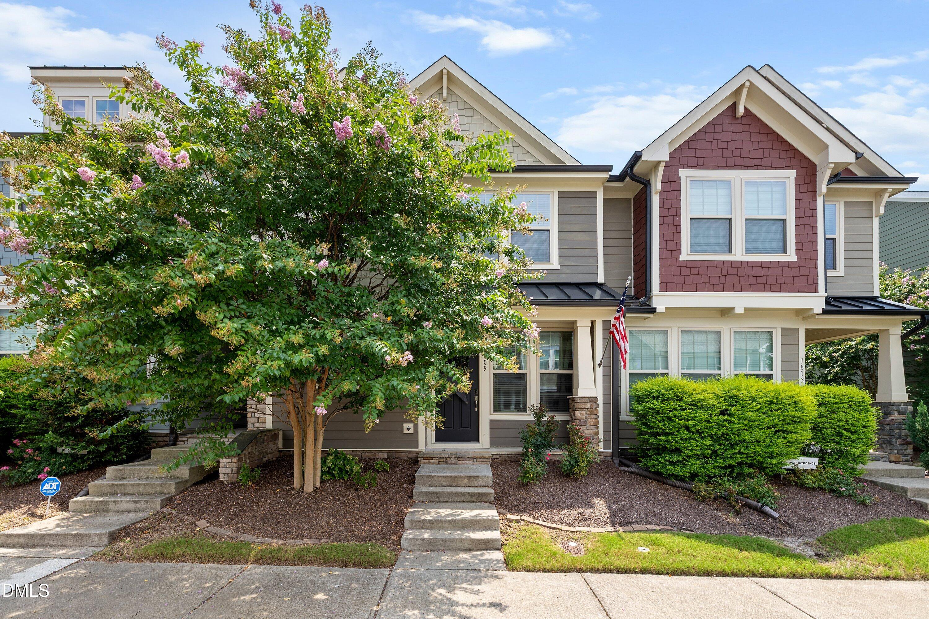 1809 Shady Oaks Drive Property Photo 3