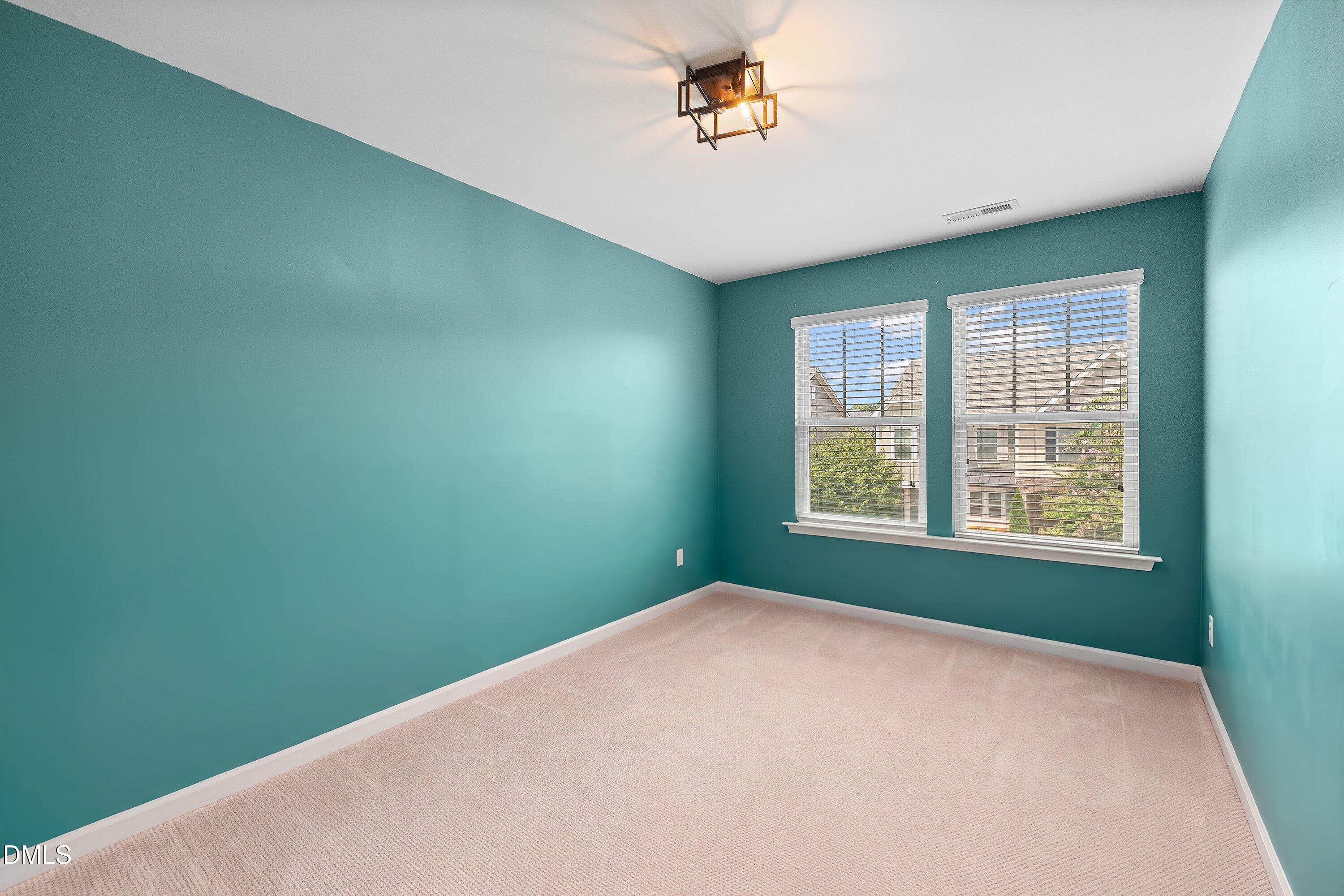 1809 Shady Oaks Drive Property Photo 30