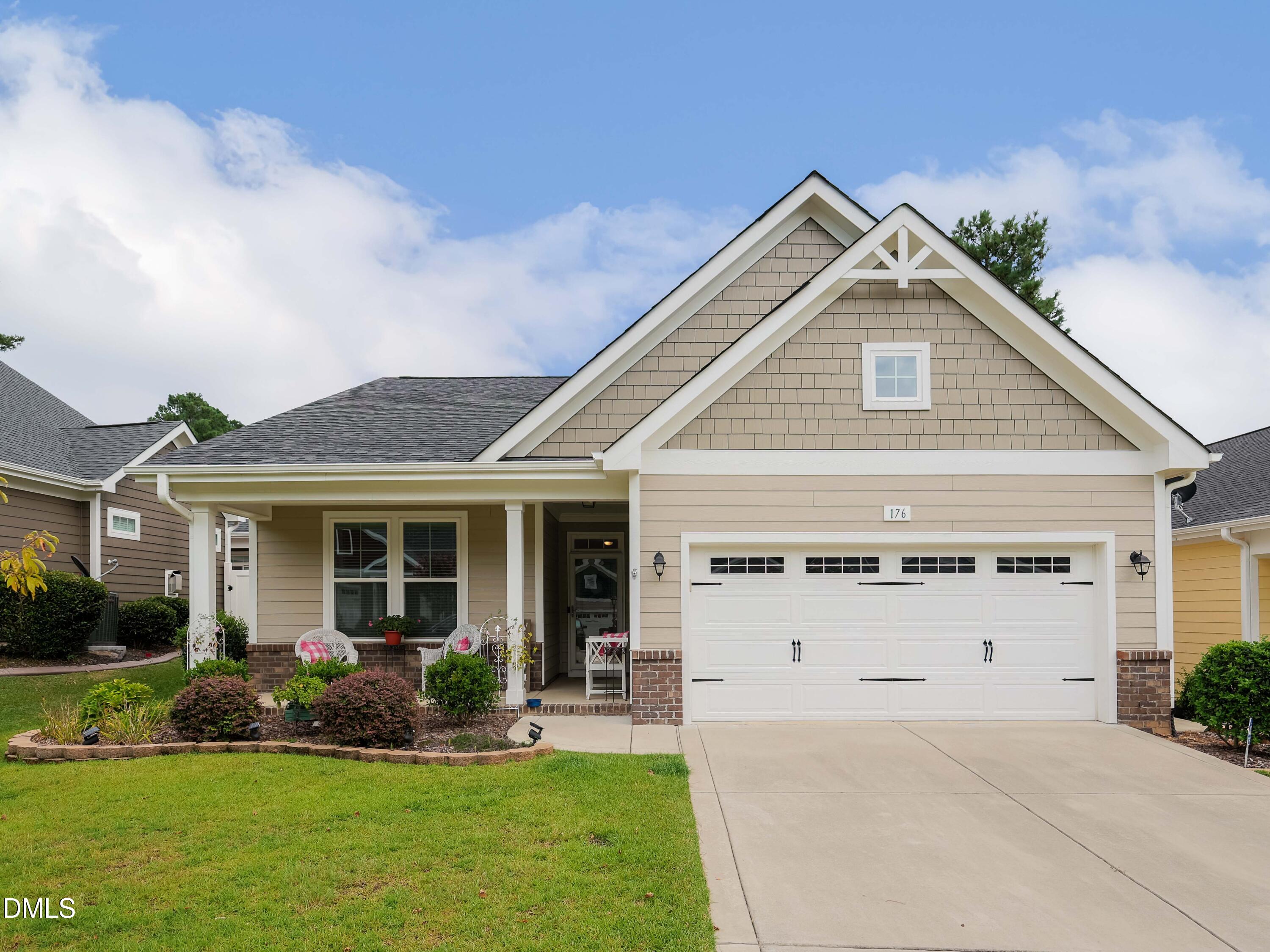 176 Glenwood Court Property Photo 1