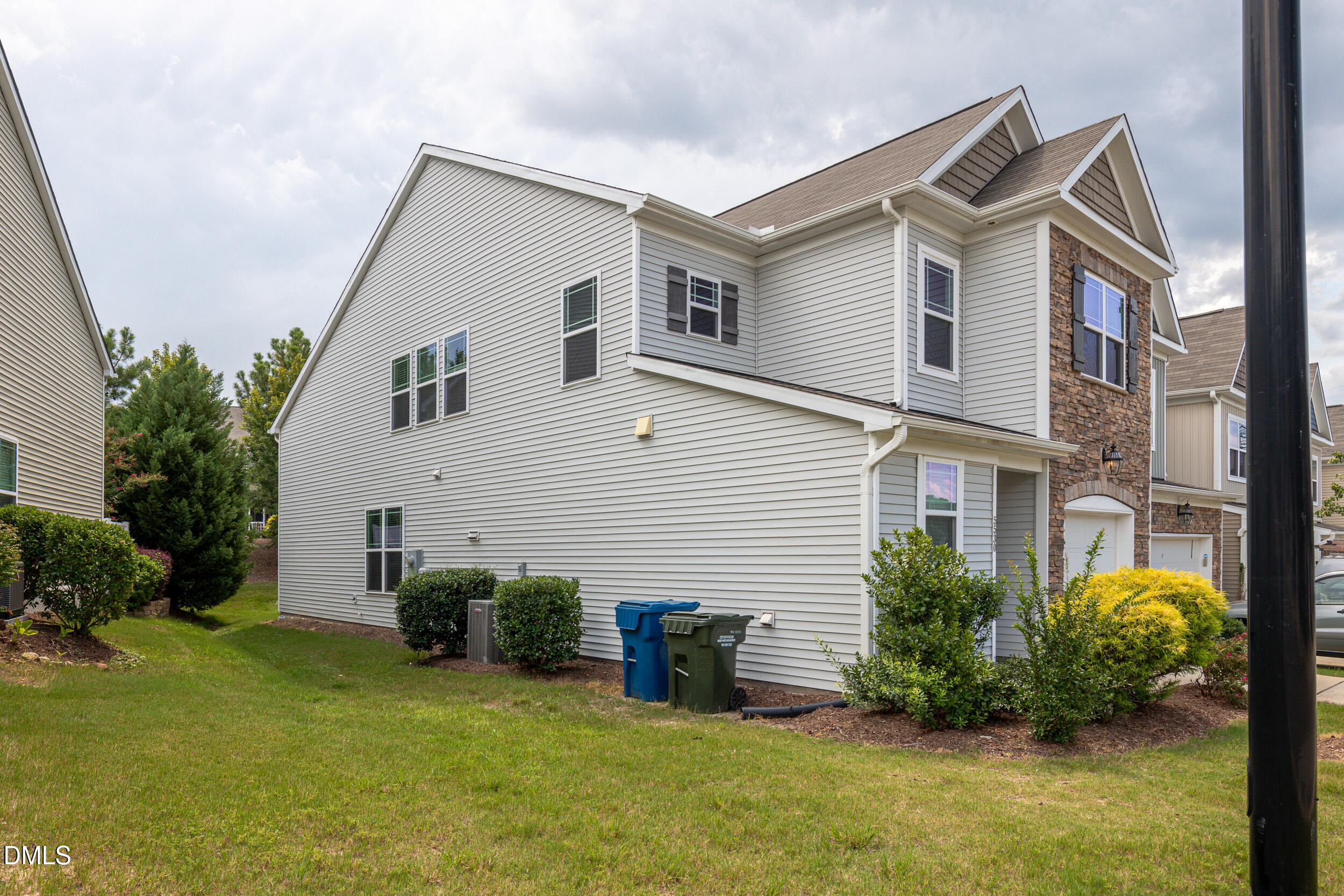 5530 Jessip Street Property Photo 4