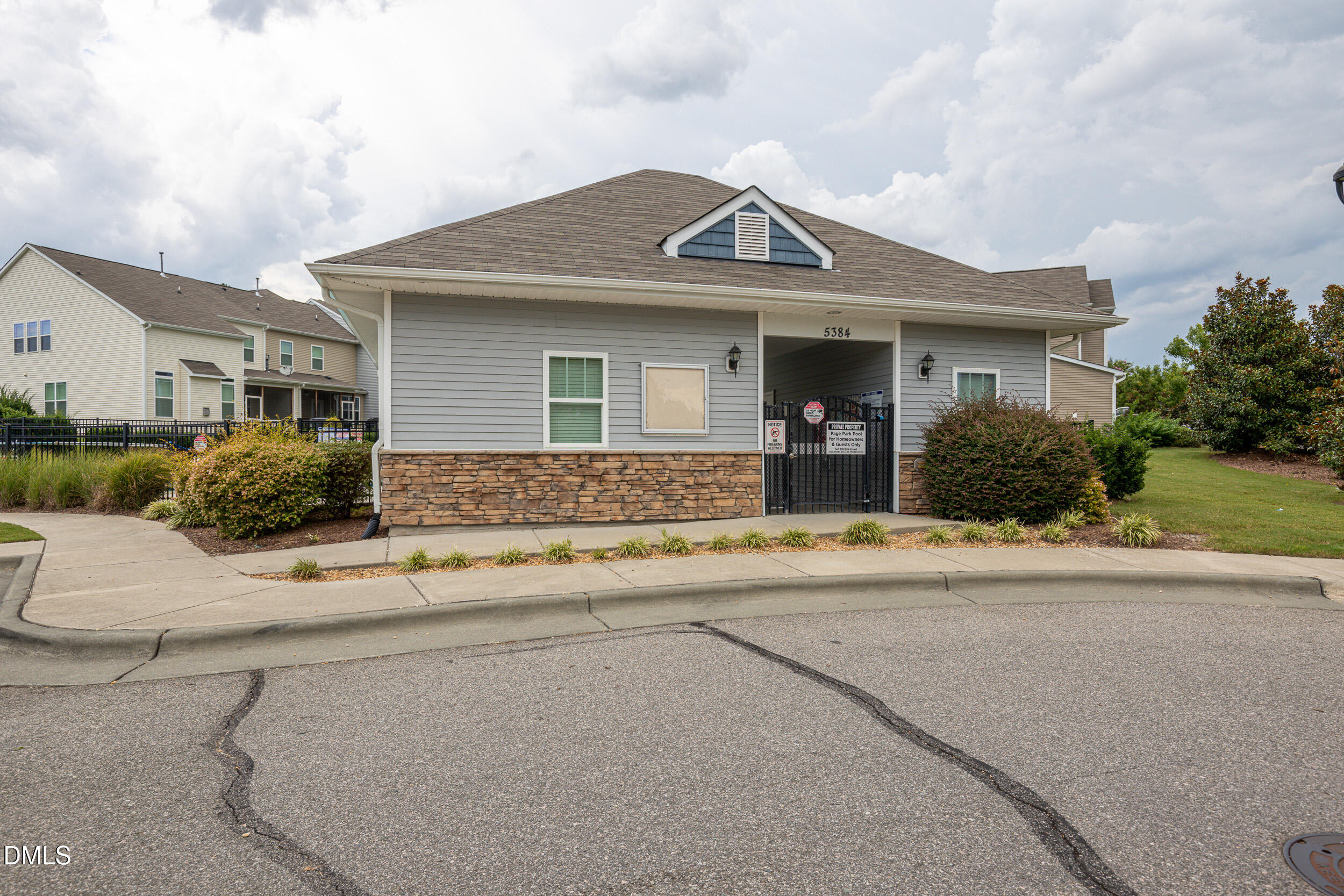 5530 Jessip Street Property Photo 10