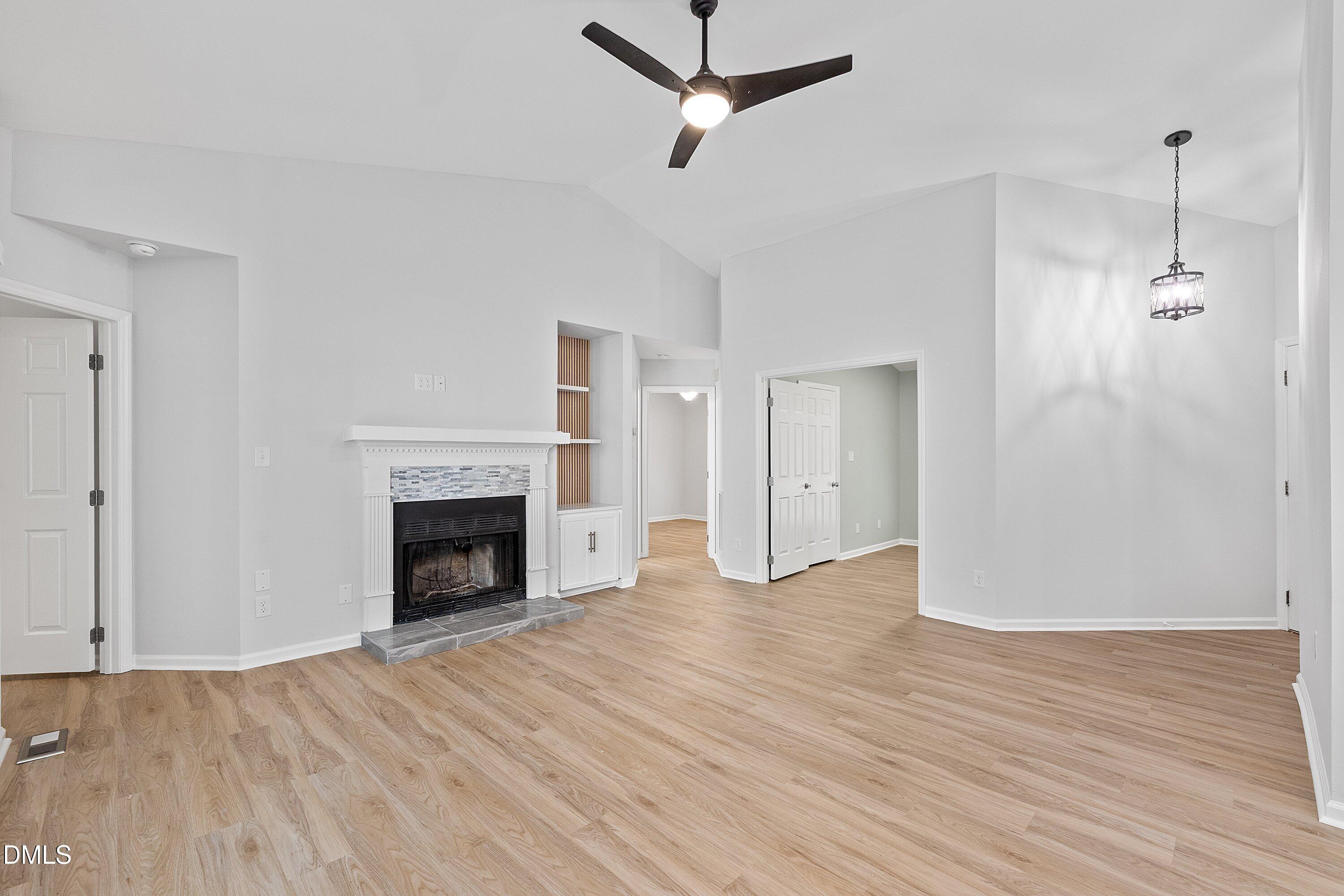 1201 Deptford Court Property Photo 11