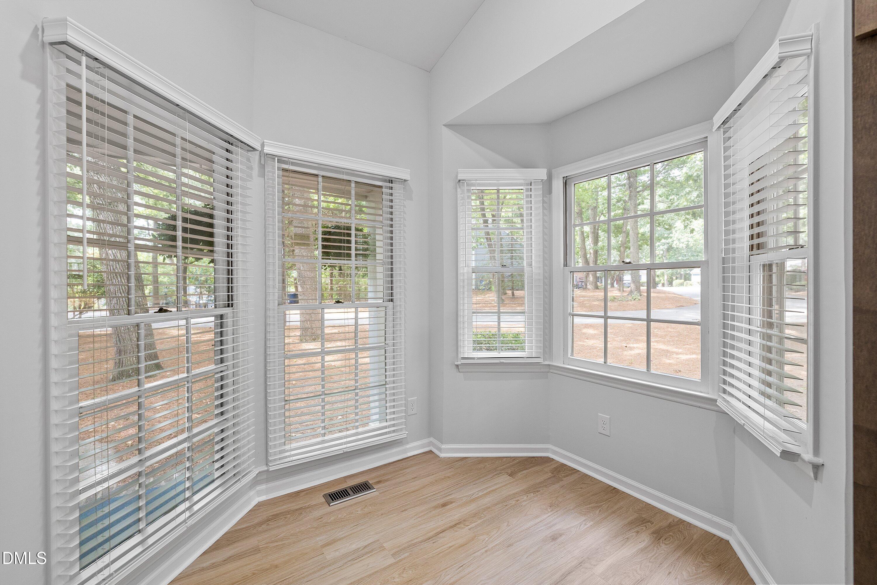 1201 Deptford Court Property Photo 22