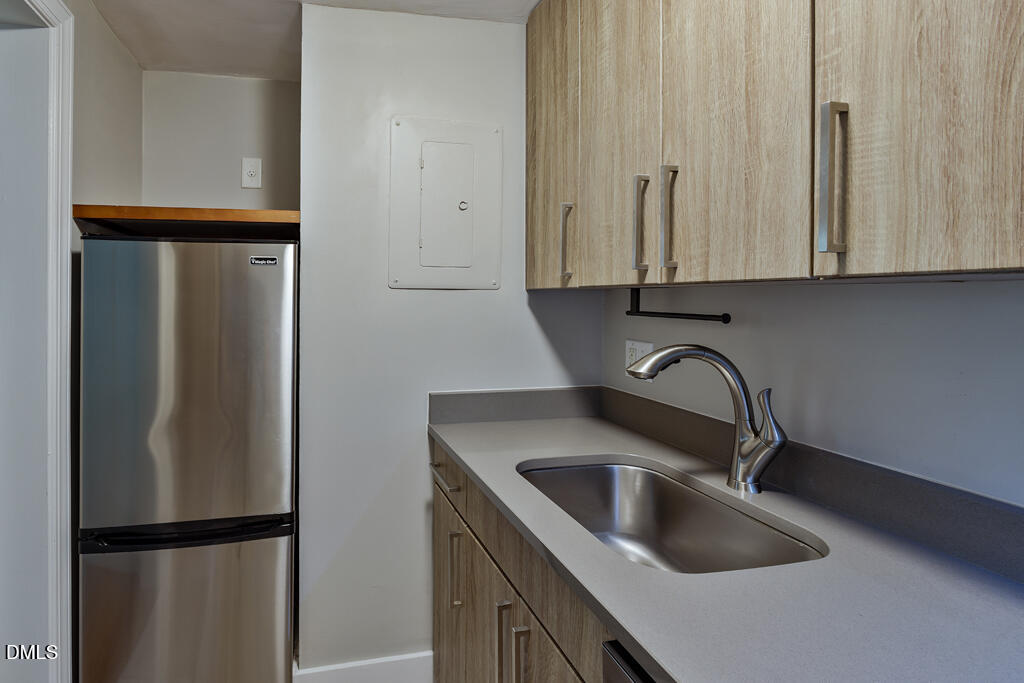 979 St Marys Street A Property Photo 11