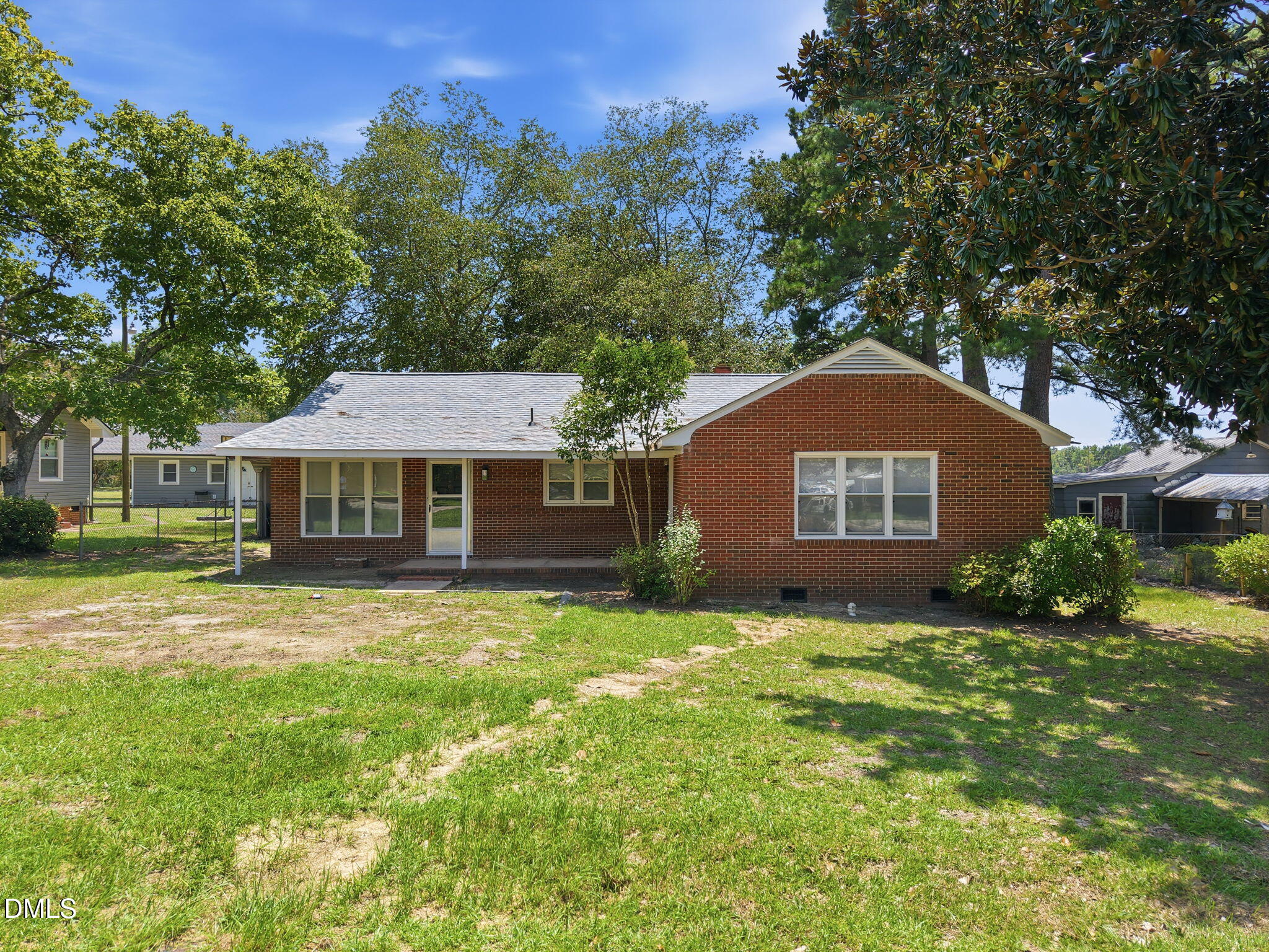 1305 Erwin Road Property Photo 1