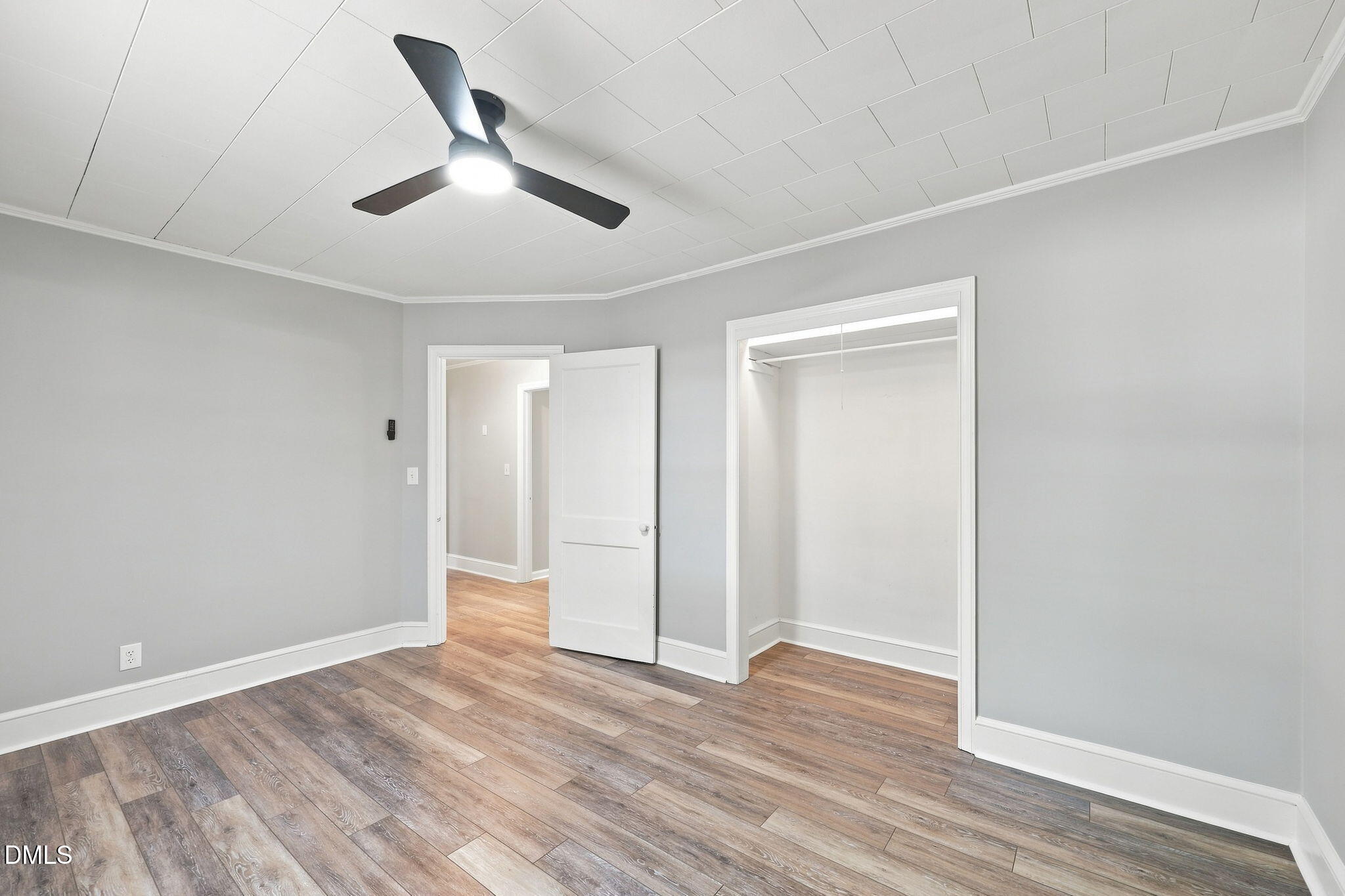 1305 Erwin Road Property Photo 12