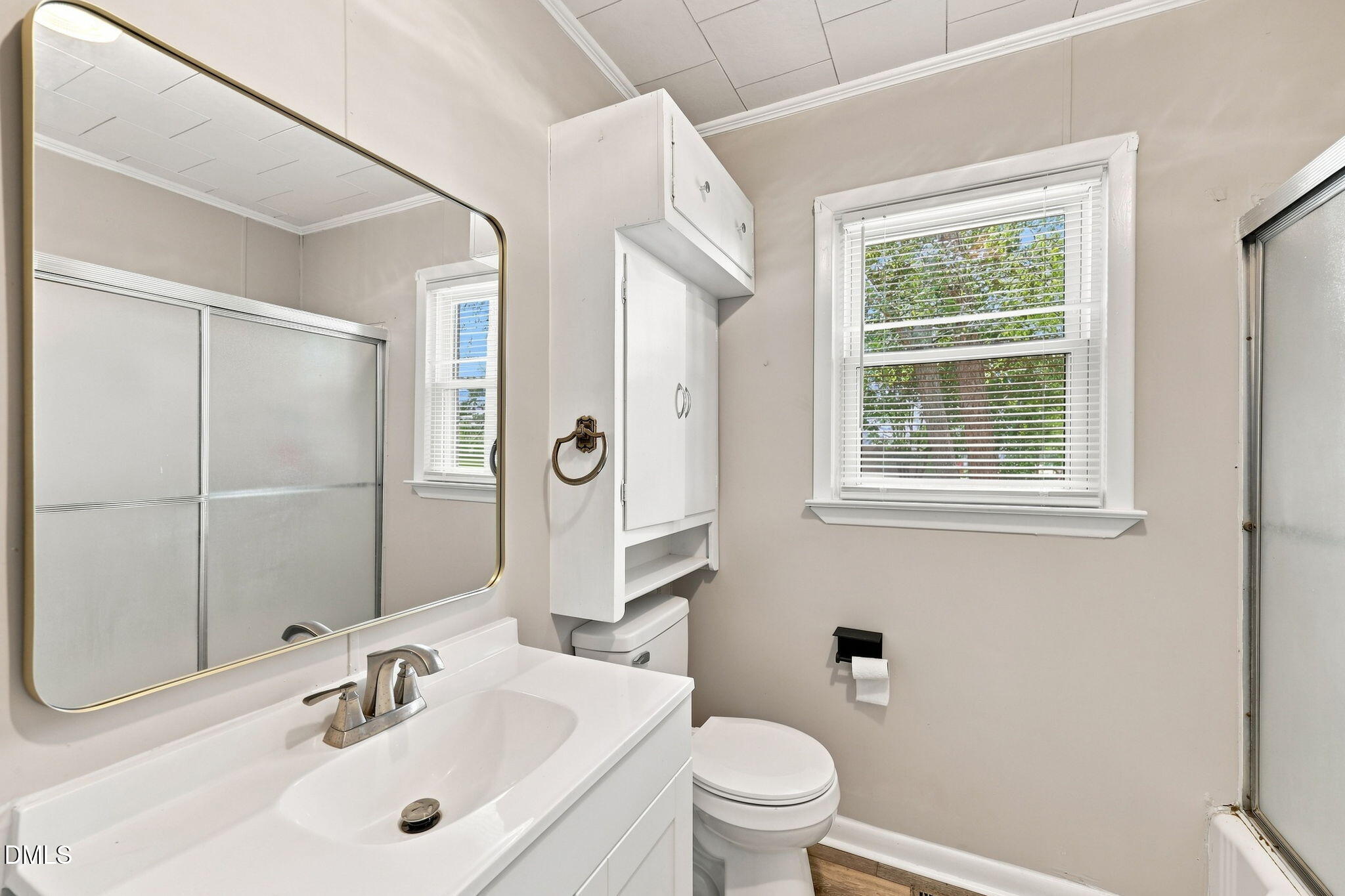 1305 Erwin Road Property Photo 13