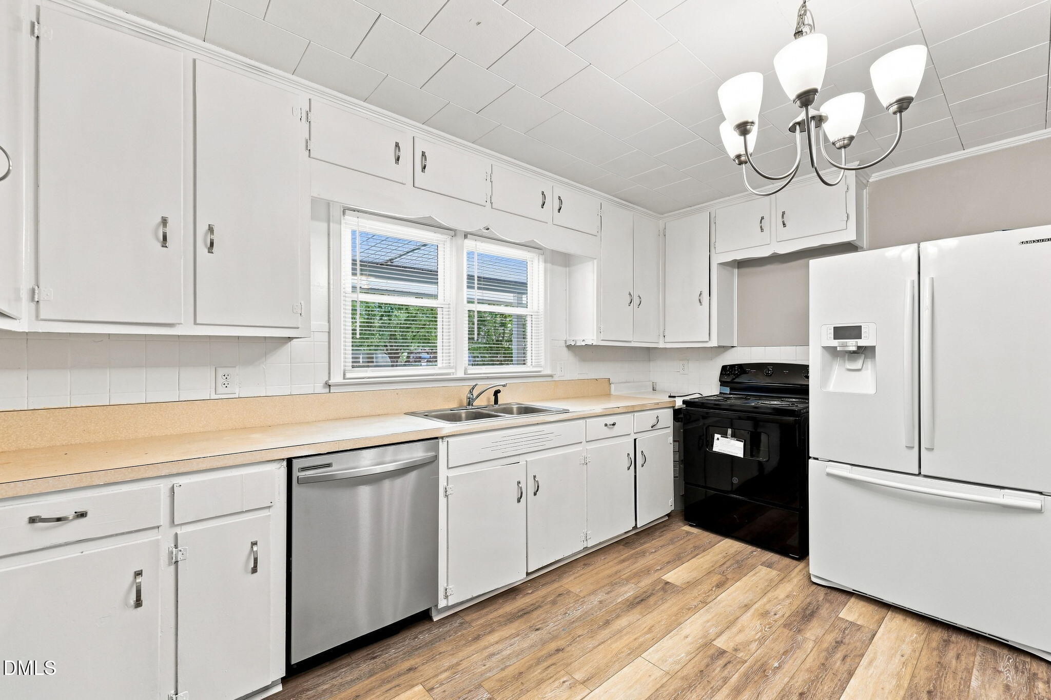 1305 Erwin Road Property Photo 27