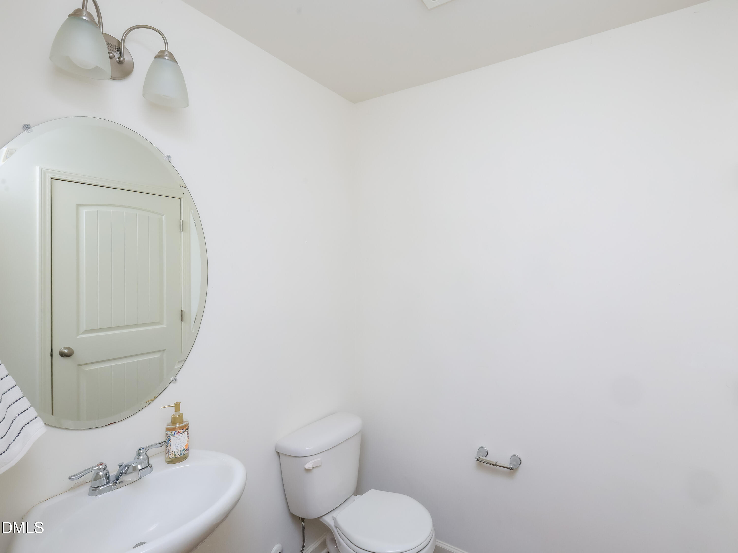 504 Hobkirks Place Property Photo 18
