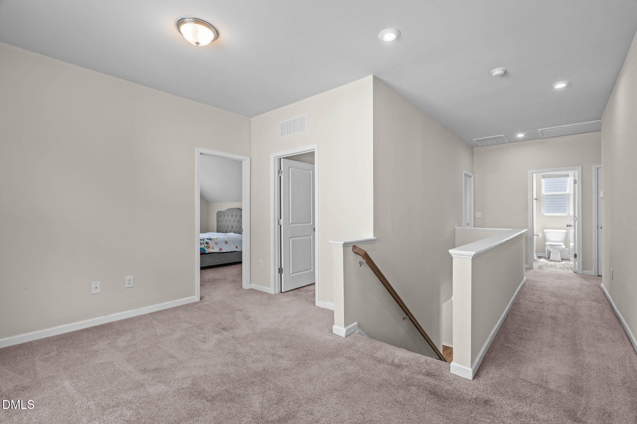 320 W Copenhaver Drive Property Photo 19