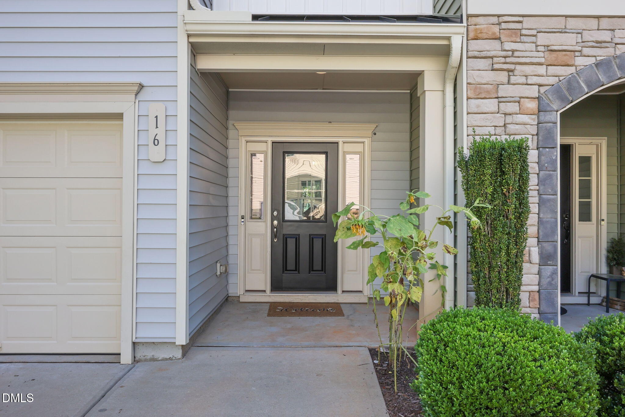 16 N Hedgewick Drive Property Photo 7