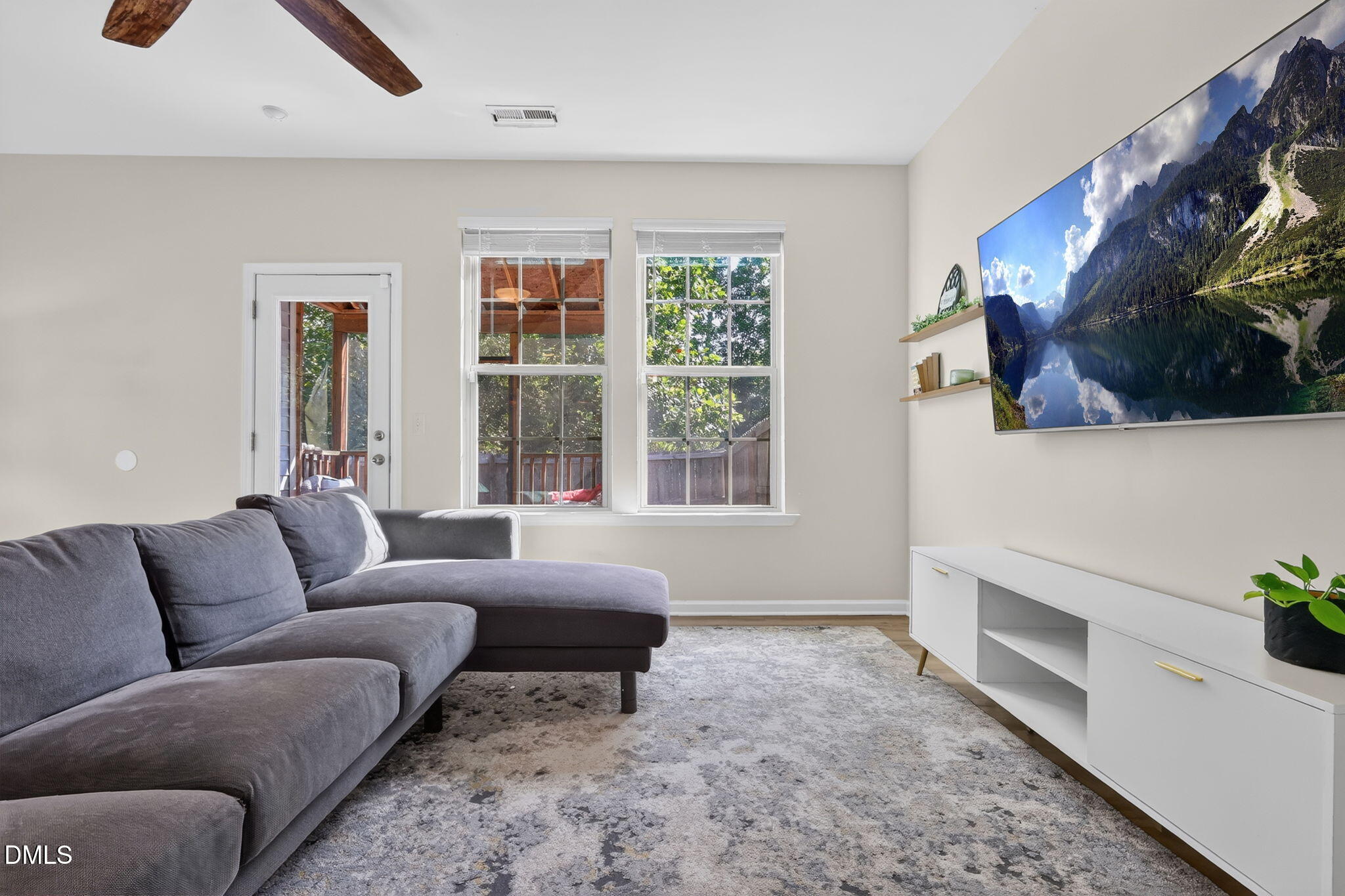 16 N Hedgewick Drive Property Photo 10