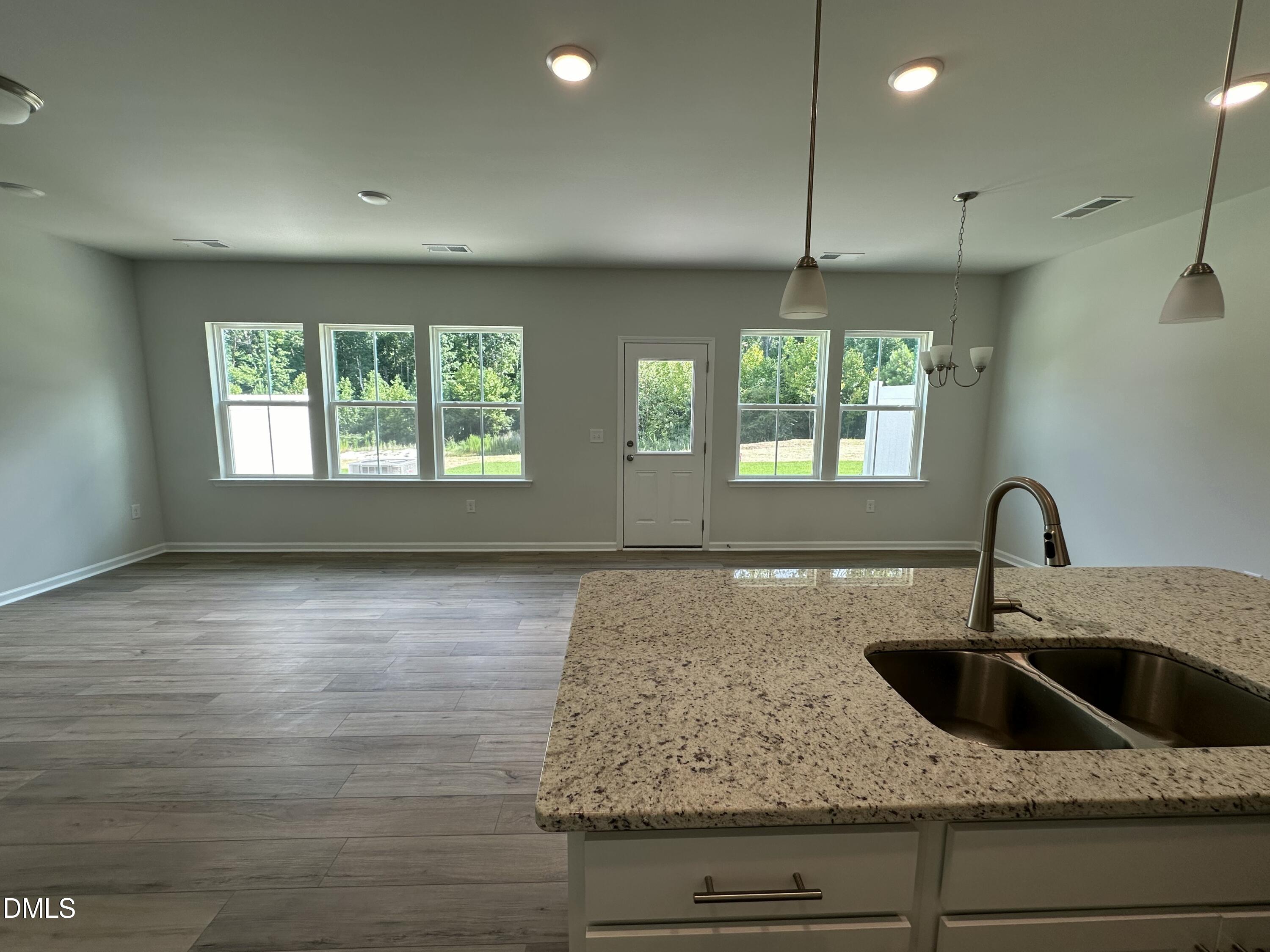 531 Glen Clova Drive Property Photo 3