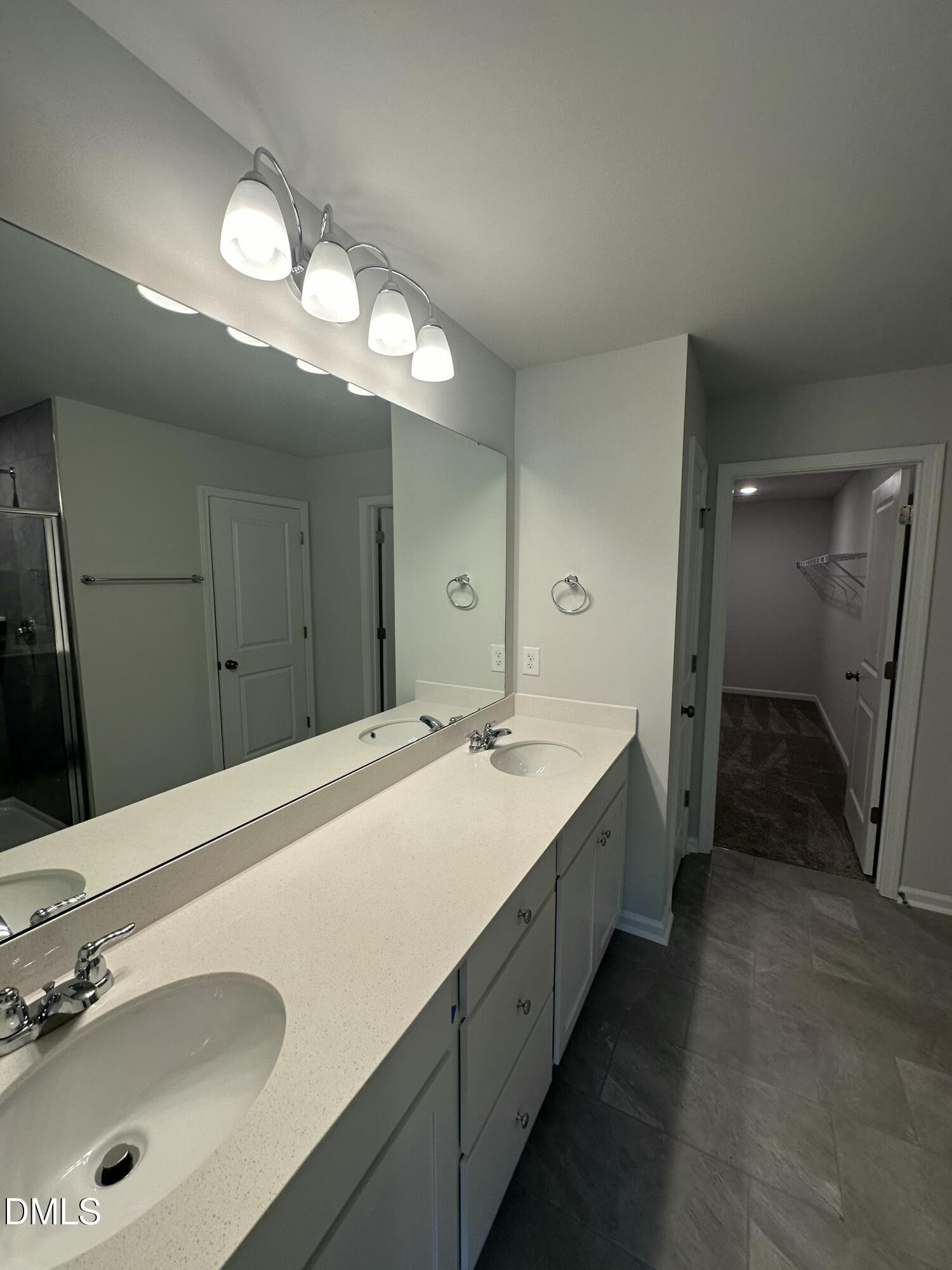 531 Glen Clova Drive Property Photo 8