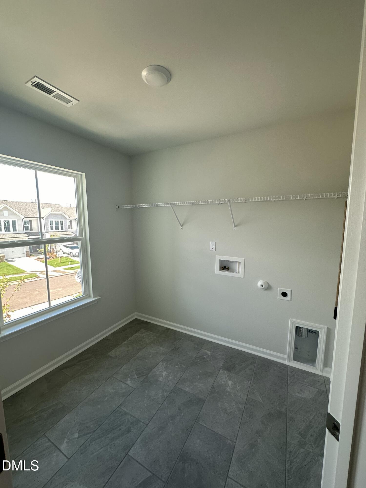 531 Glen Clova Drive Property Photo 13