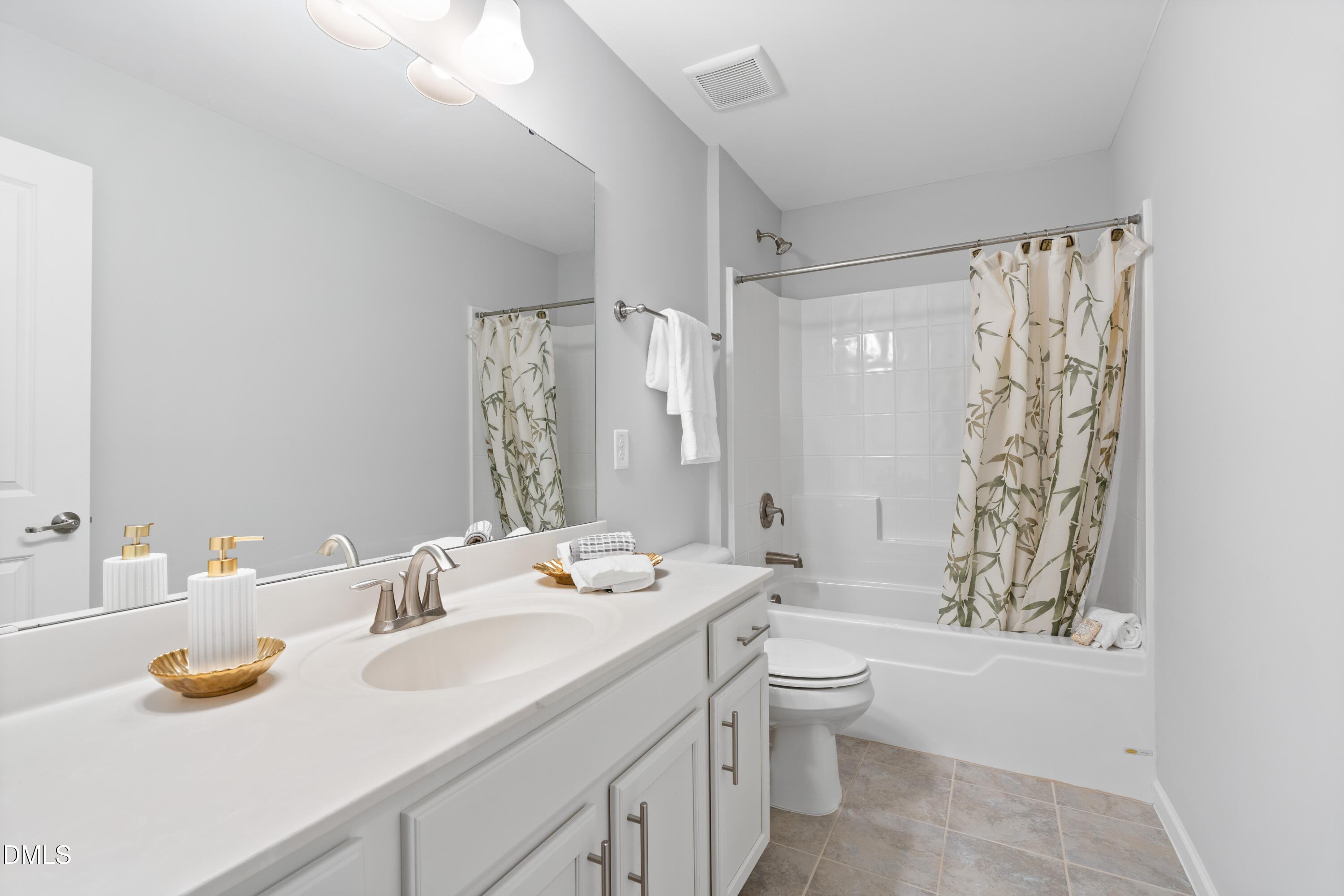 3428 Lily Orchard Way Property Photo 19
