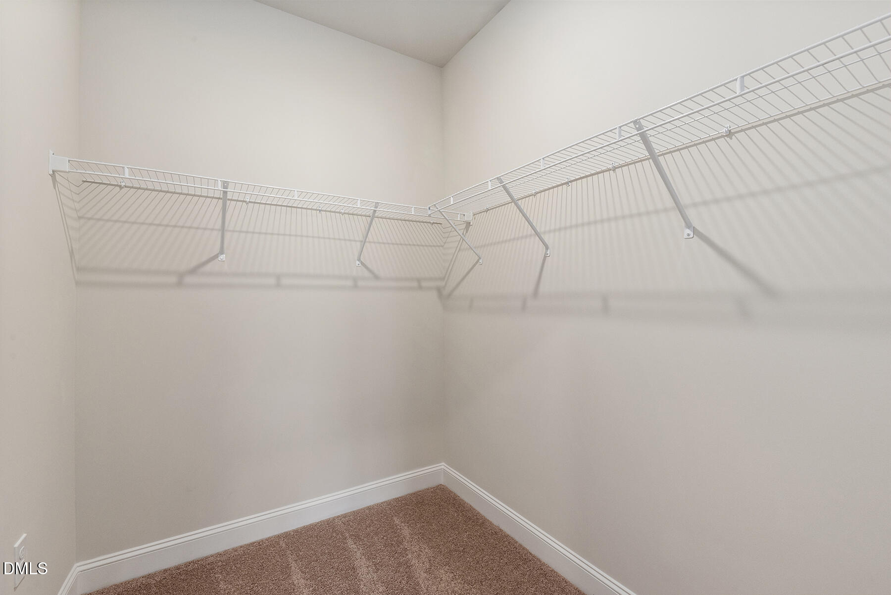533 Chedworth Drive Property Photo 18