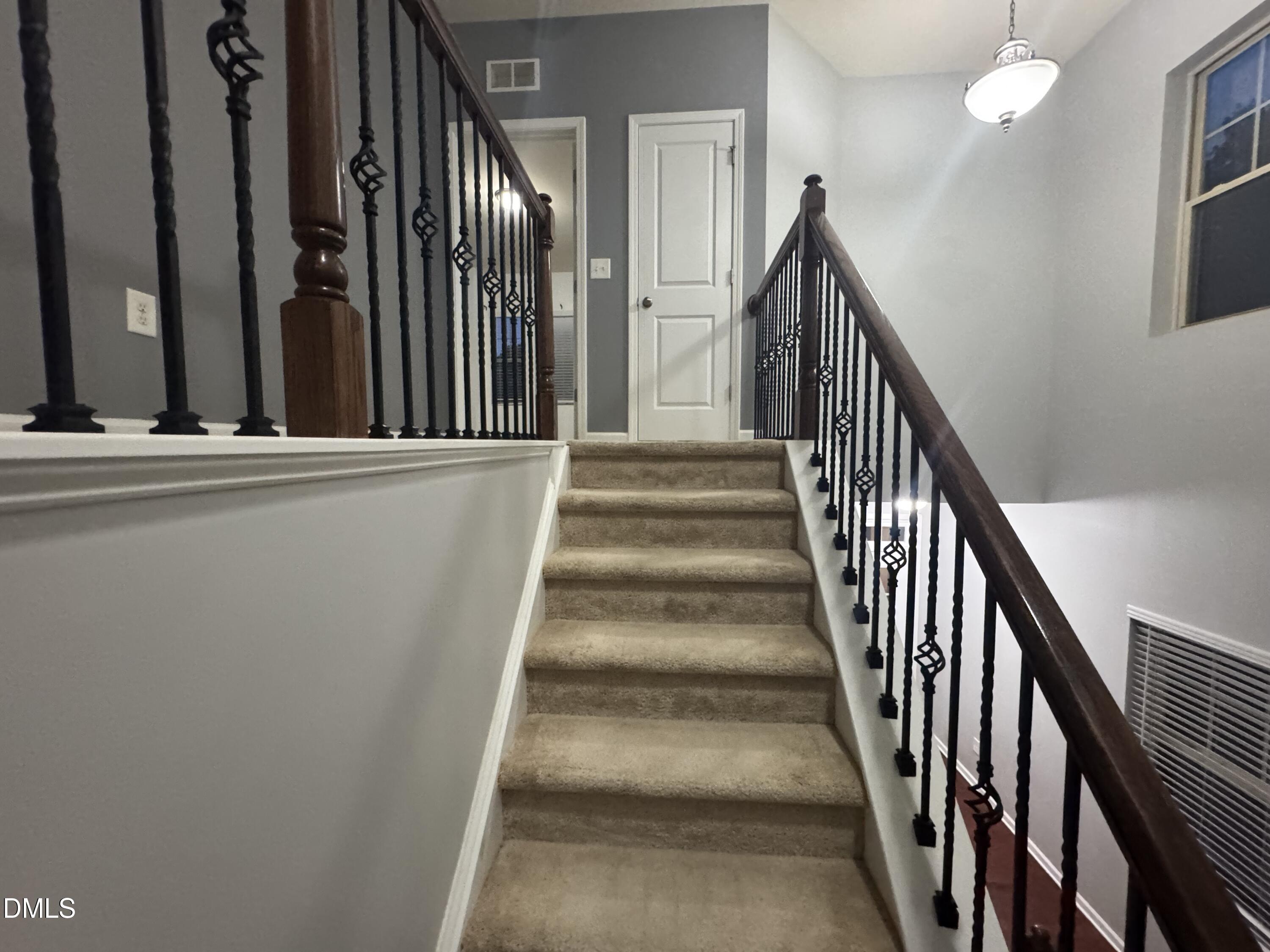 1052 Spacious Skies Lane Property Photo 12