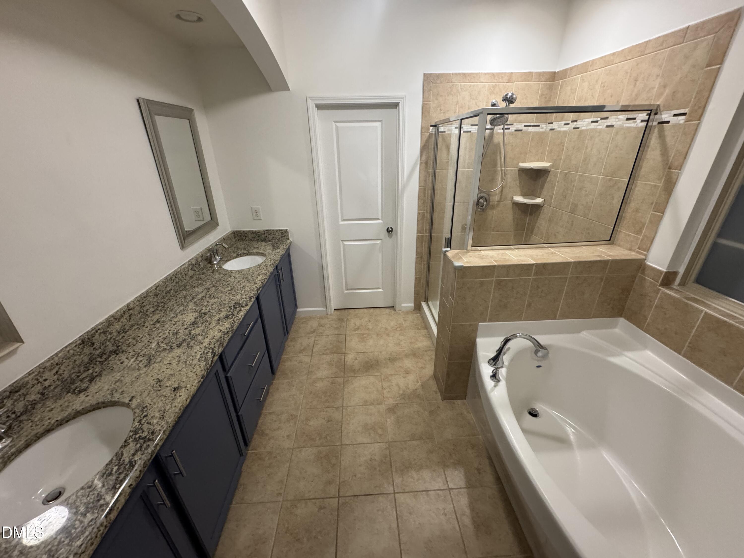 1052 Spacious Skies Lane Property Photo 18