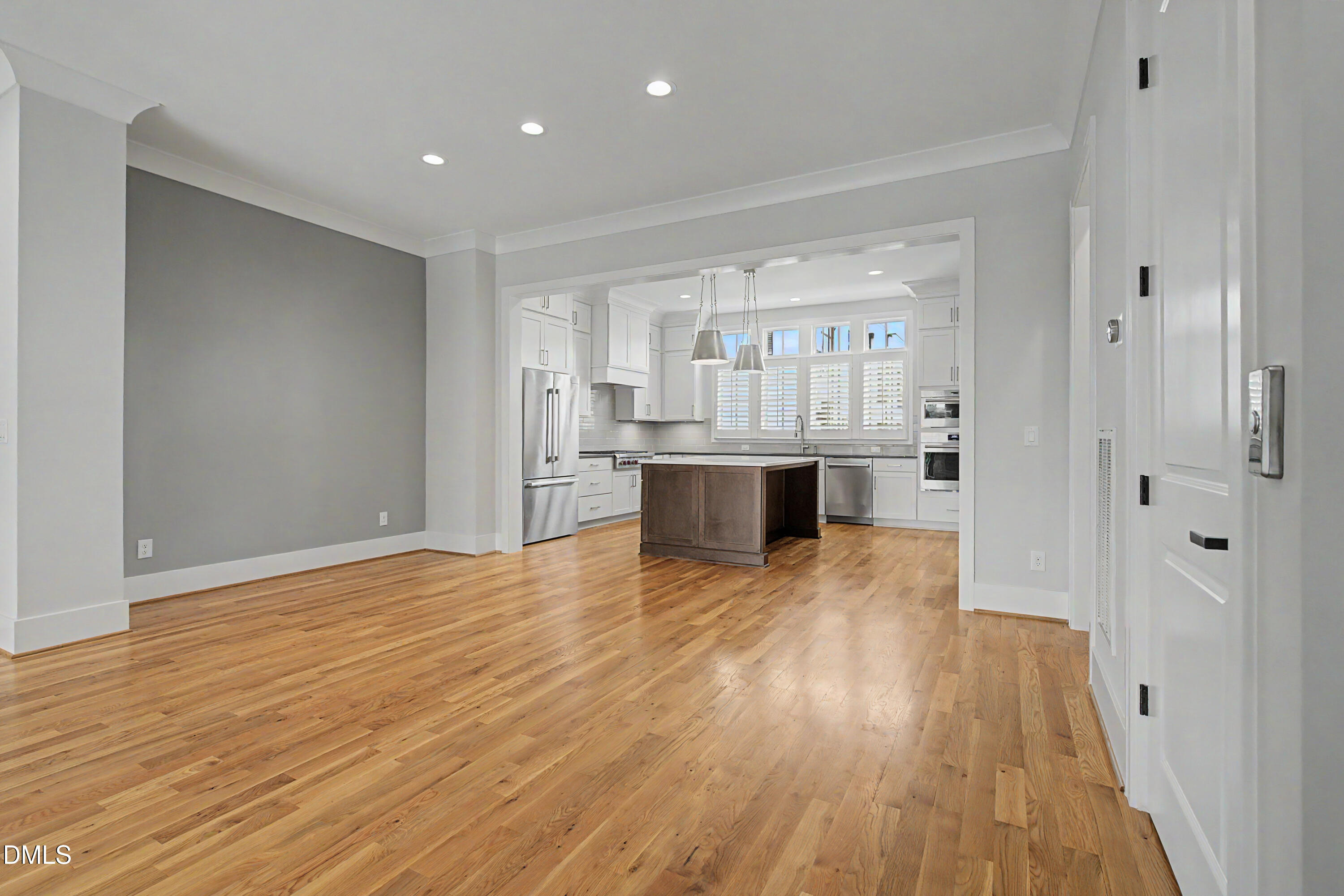 163 E Park Street Property Photo 22
