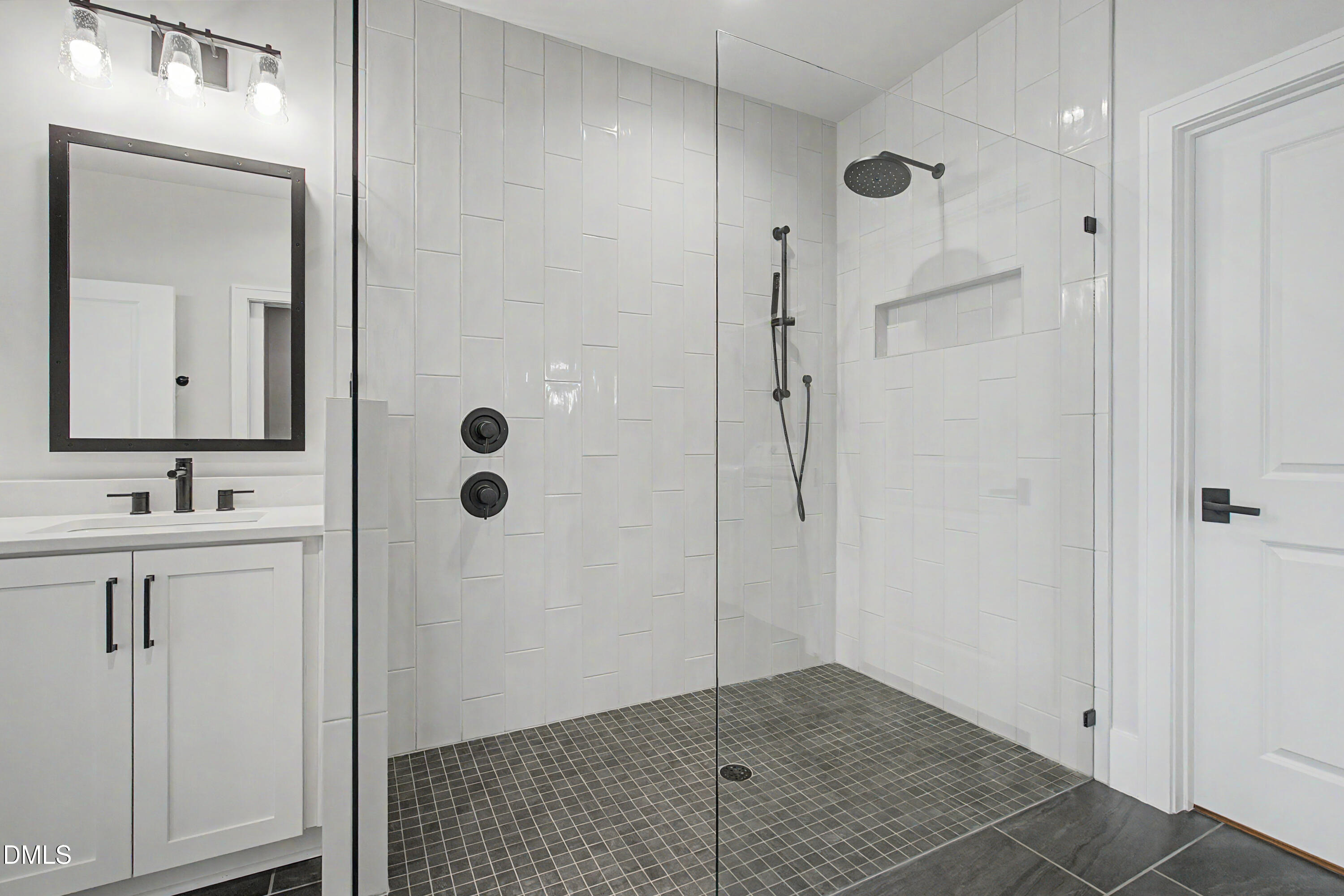 163 E Park Street Property Photo 40