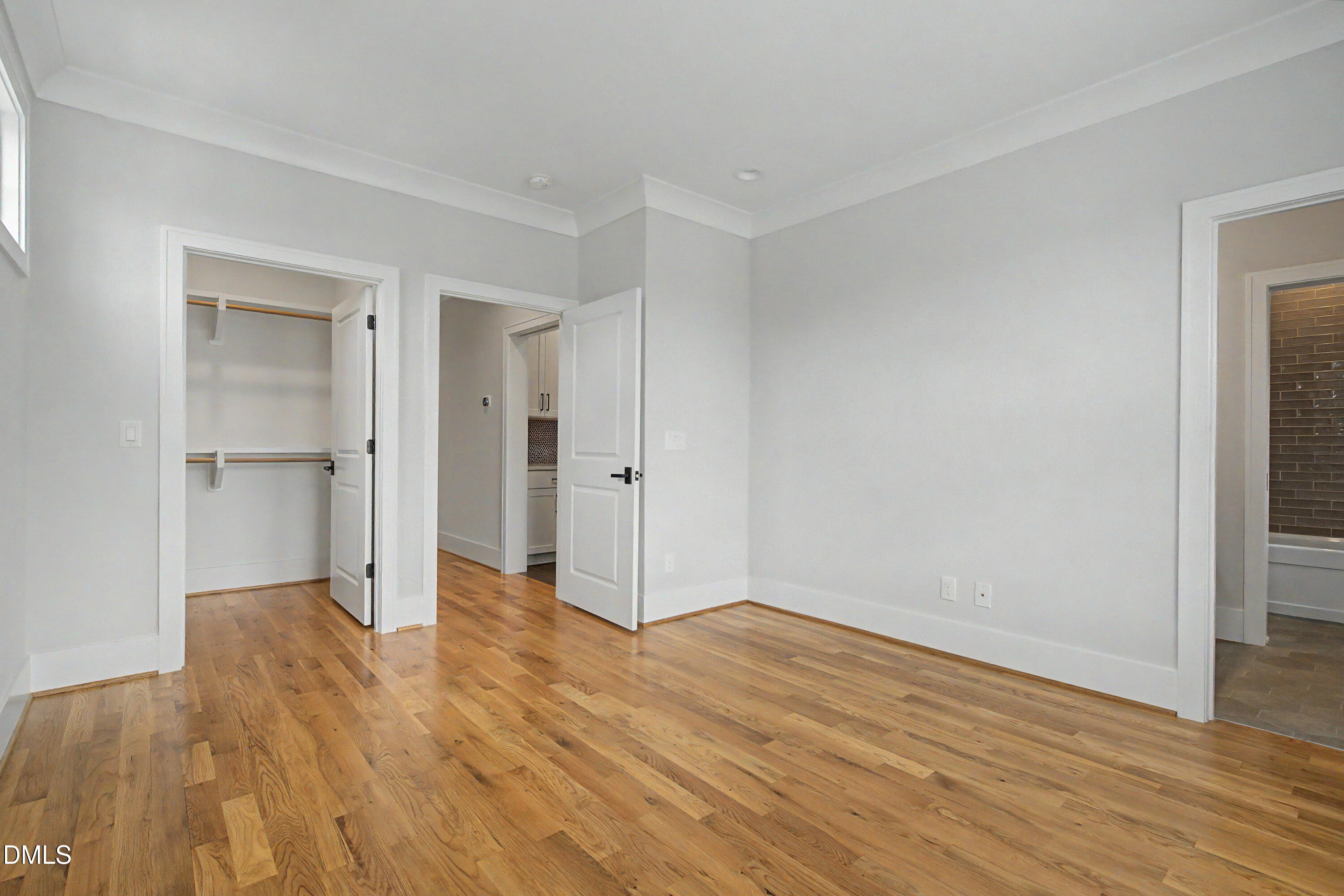 163 E Park Street Property Photo 47