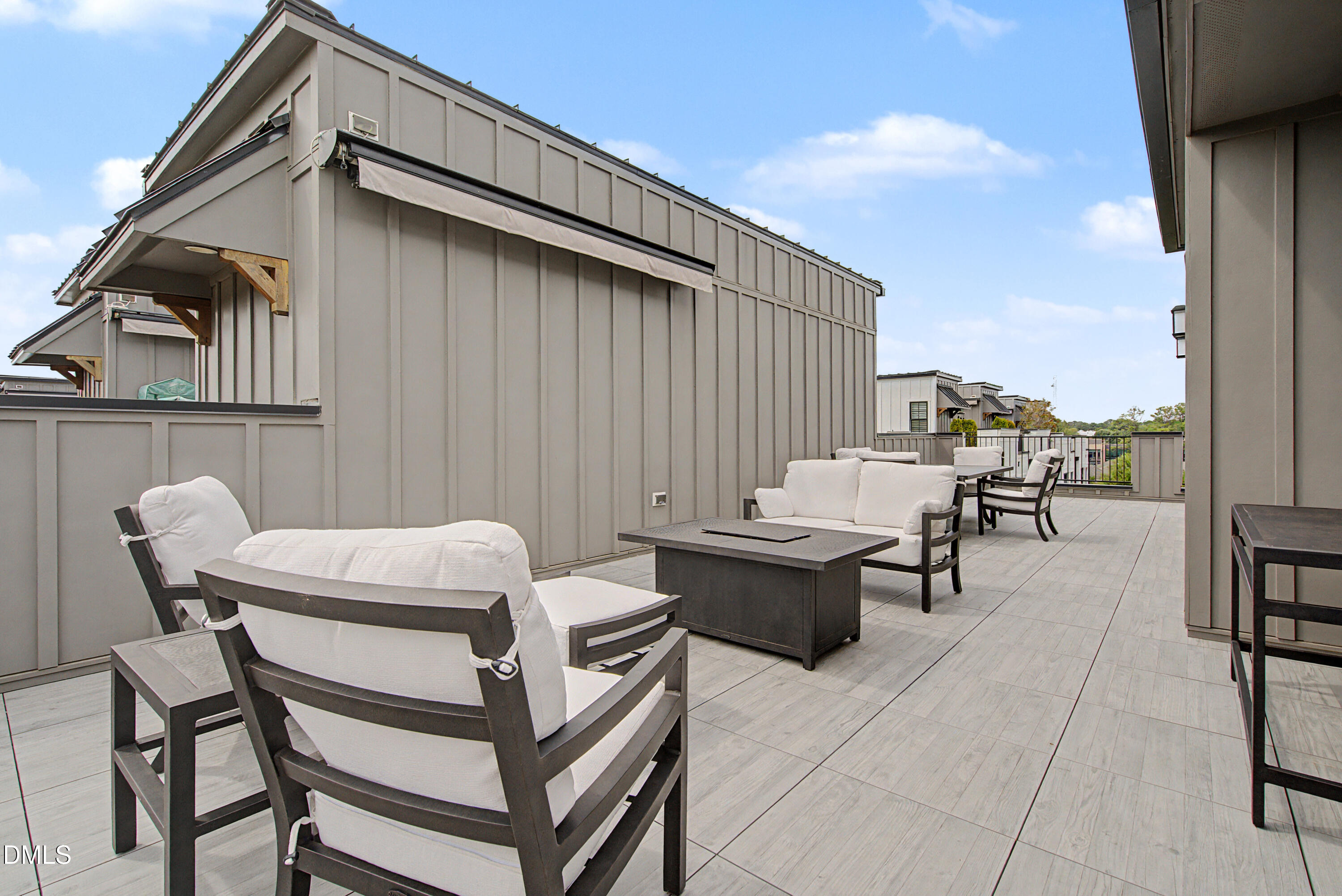 163 E Park Street Property Photo 52