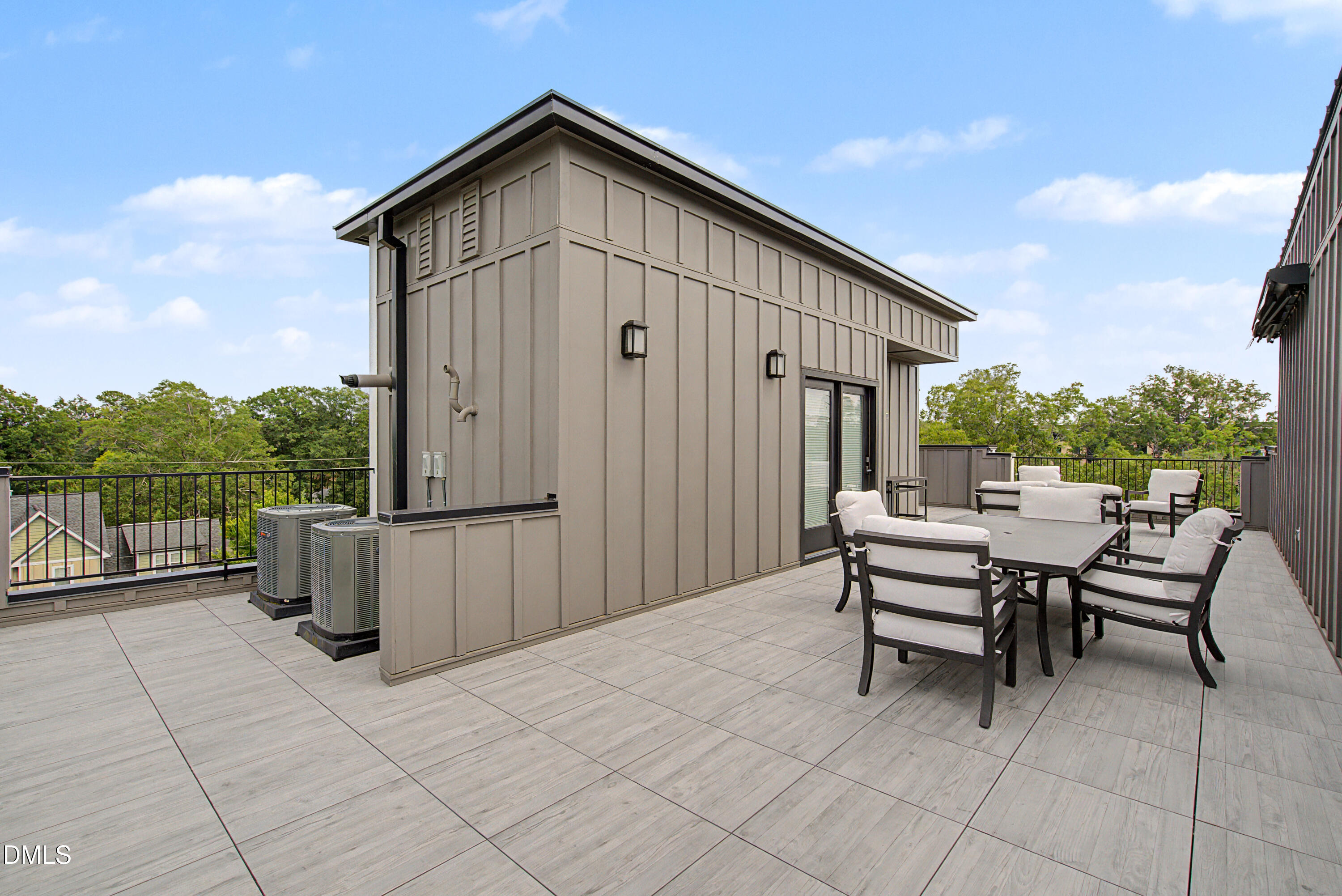 163 E Park Street Property Photo 55