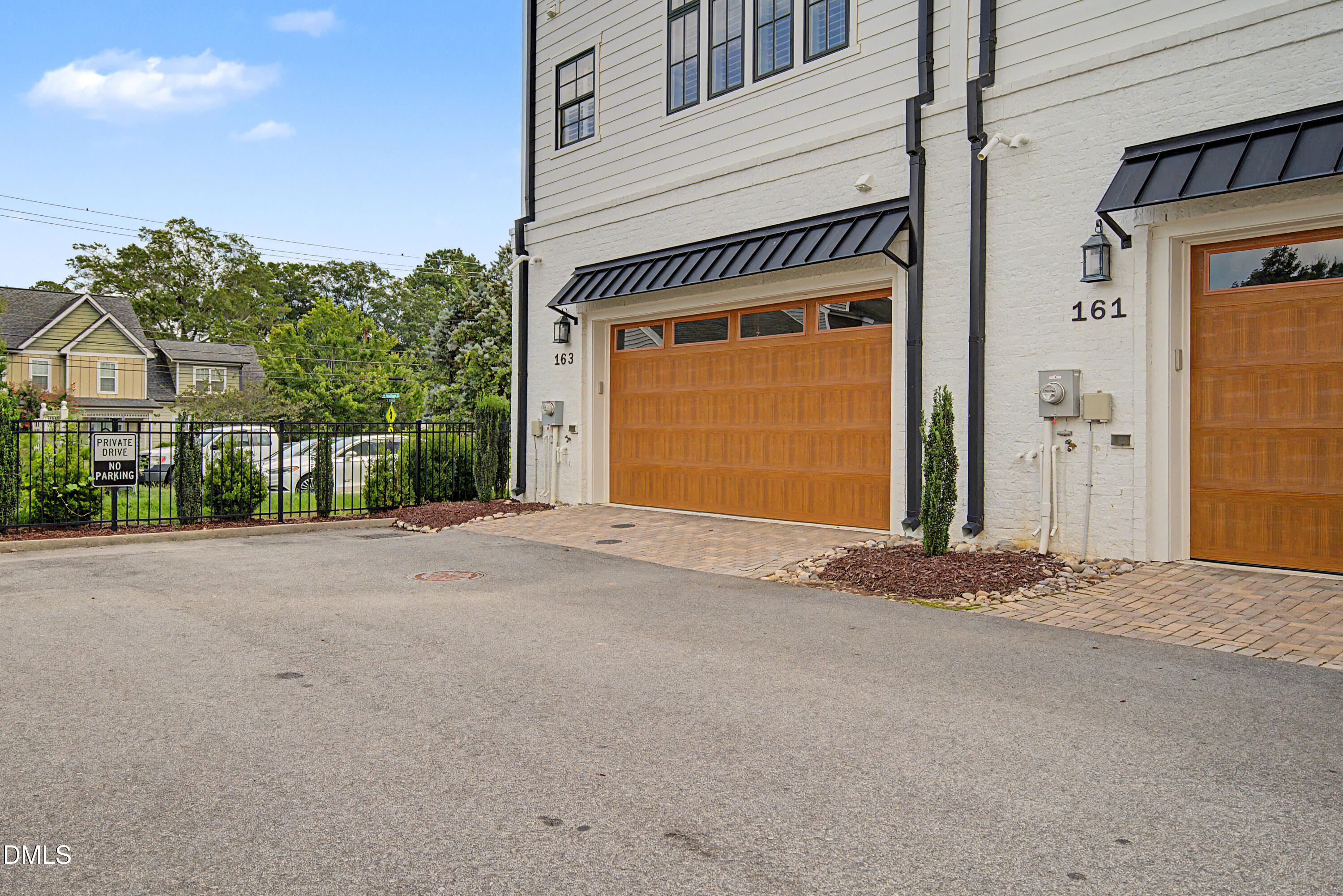 163 E Park Street Property Photo 58