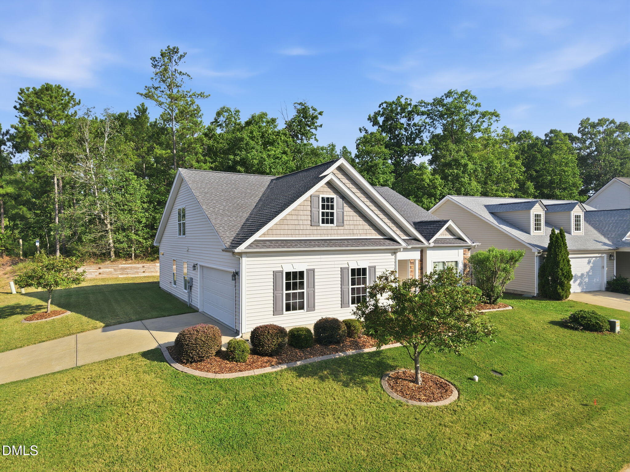 1200 Dexter Ridge Drive Property Photo 2