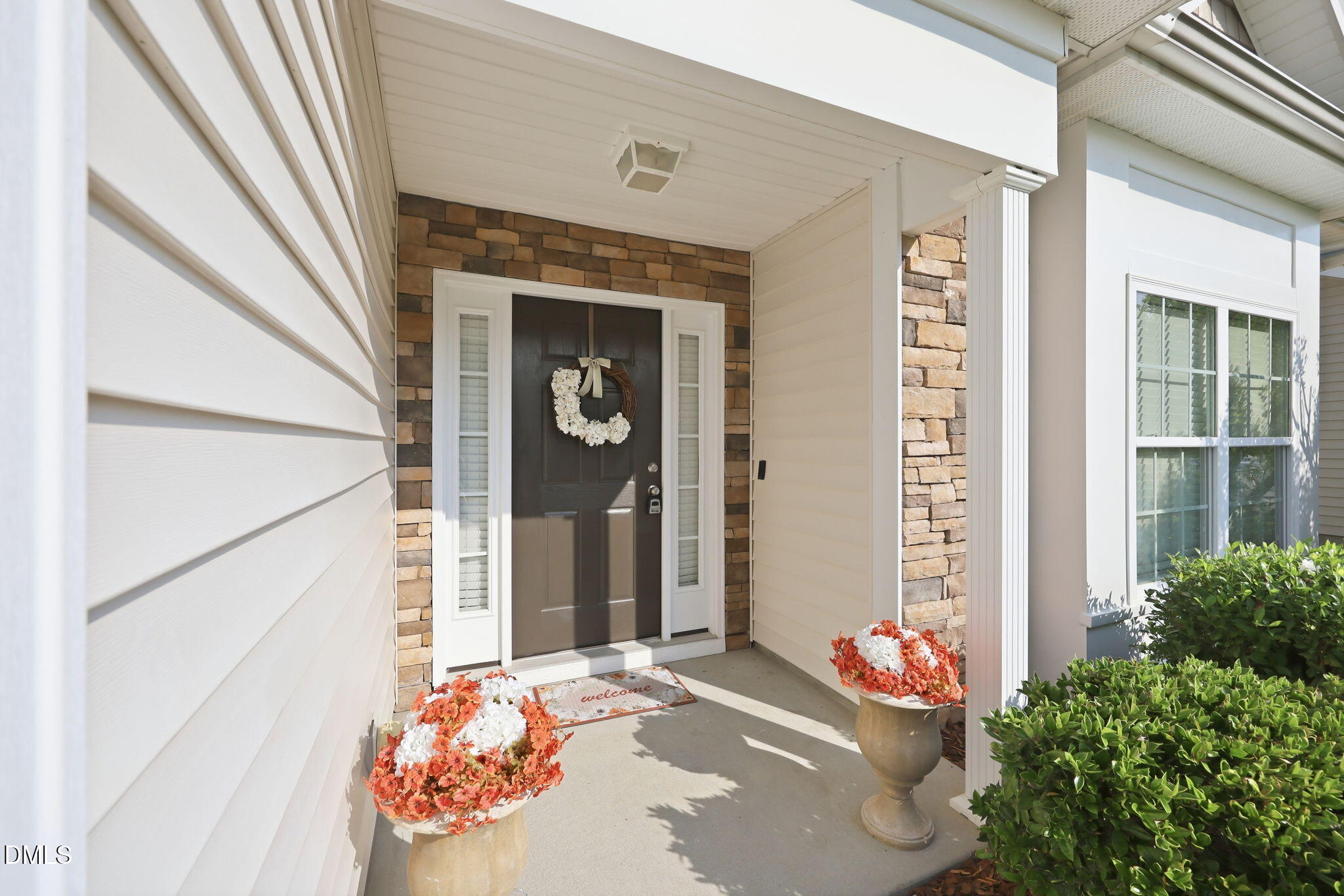 1200 Dexter Ridge Drive Property Photo 3