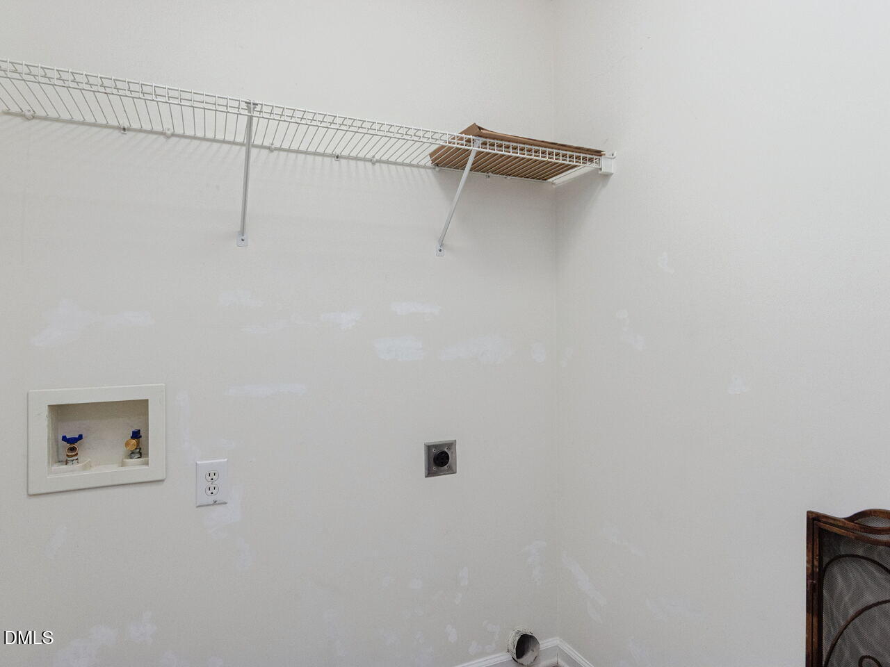 3337 Neptune Drive Property Photo 11