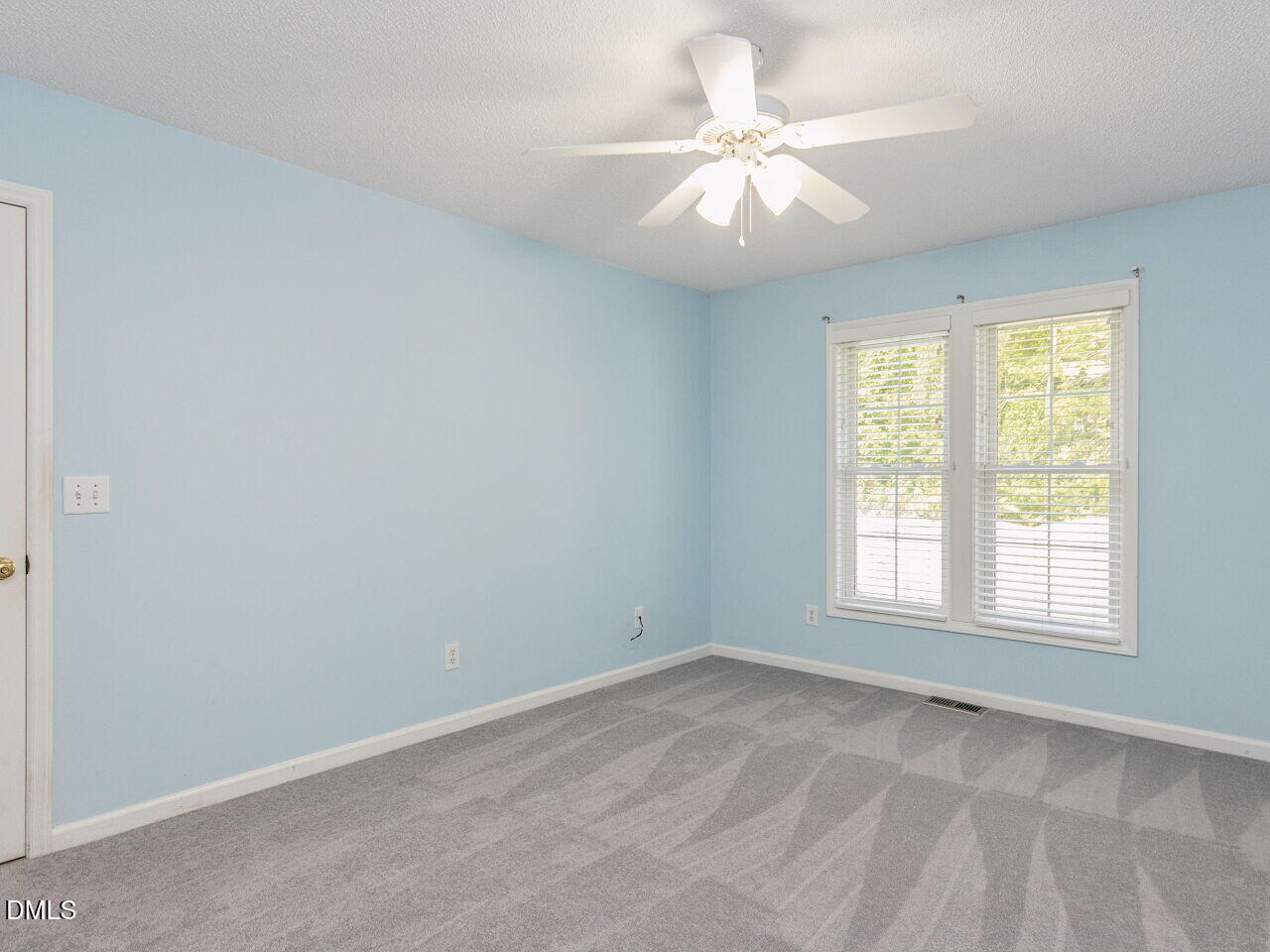 3337 Neptune Drive Property Photo 13