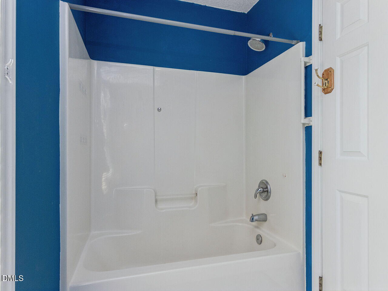 3337 Neptune Drive Property Photo 16