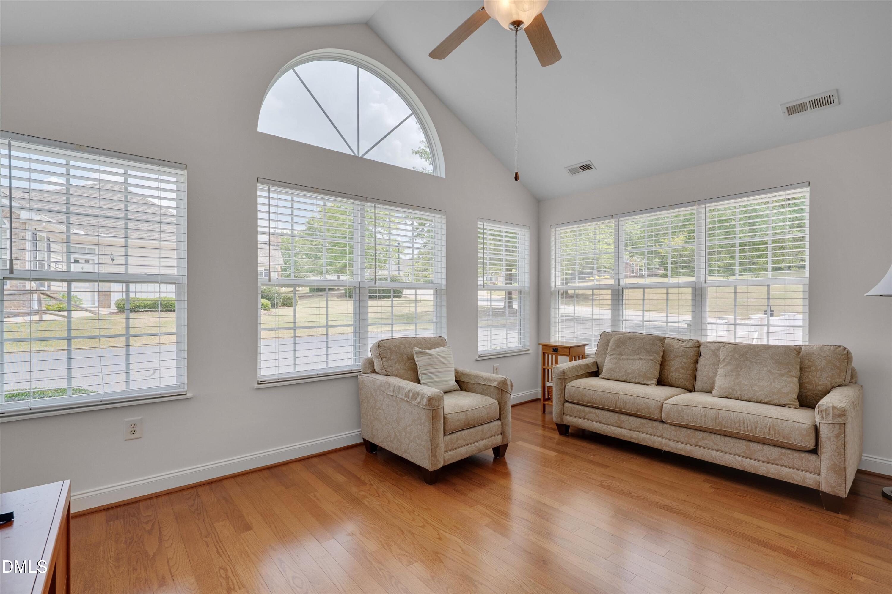 1169 Blue Bird Lane Property Photo 13