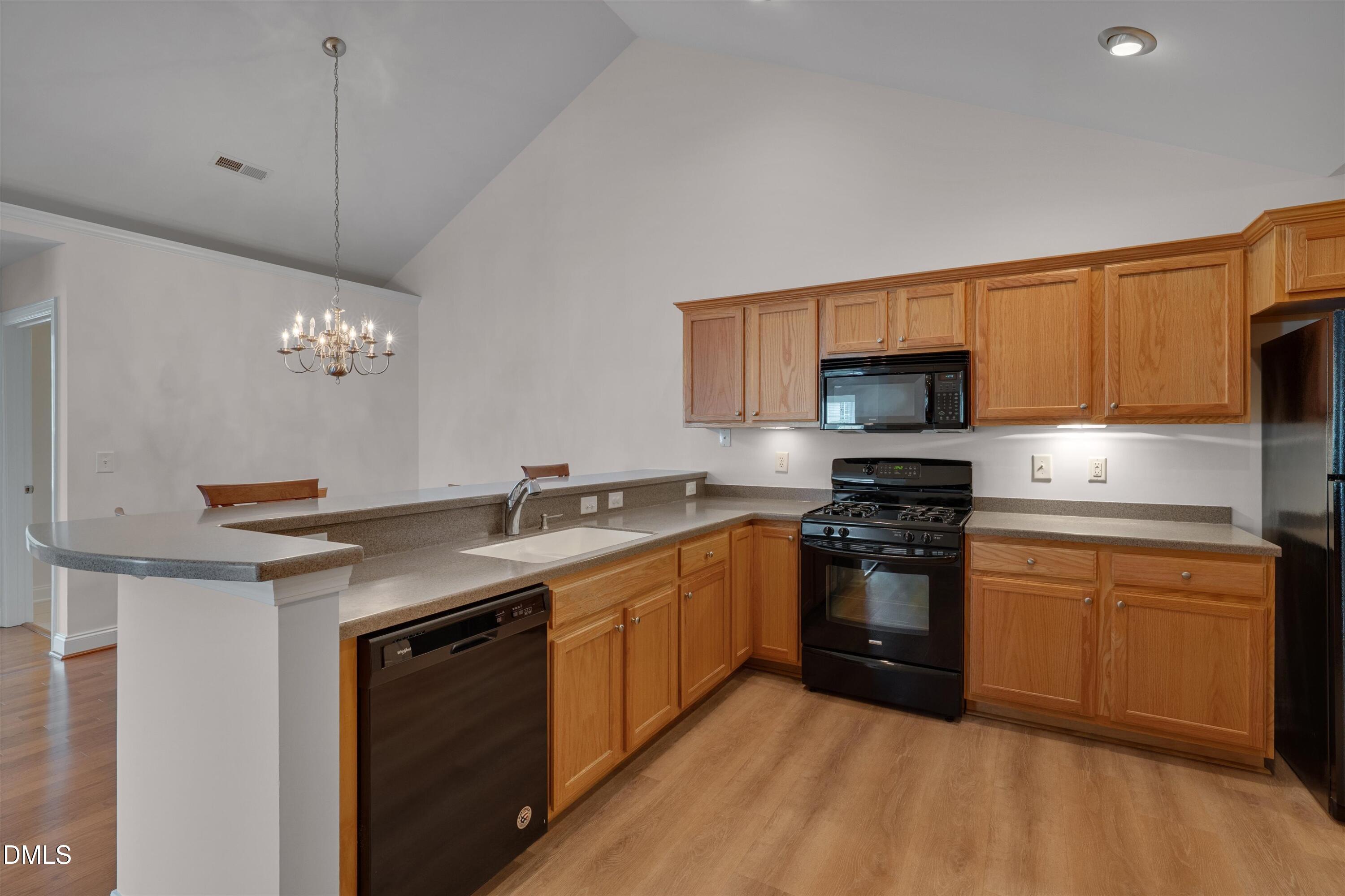 1169 Blue Bird Lane Property Photo 19