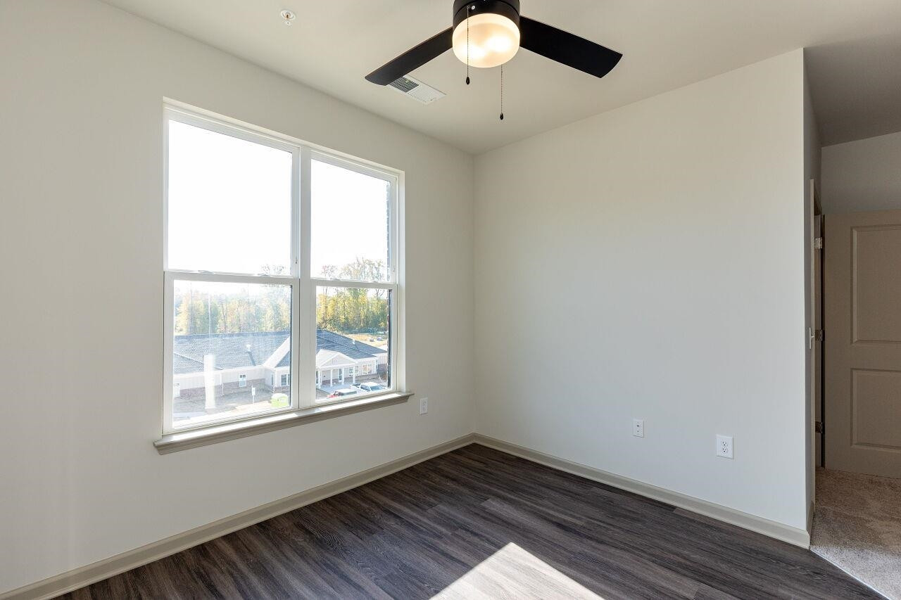 2210 Gathering Square Court Property Photo 12