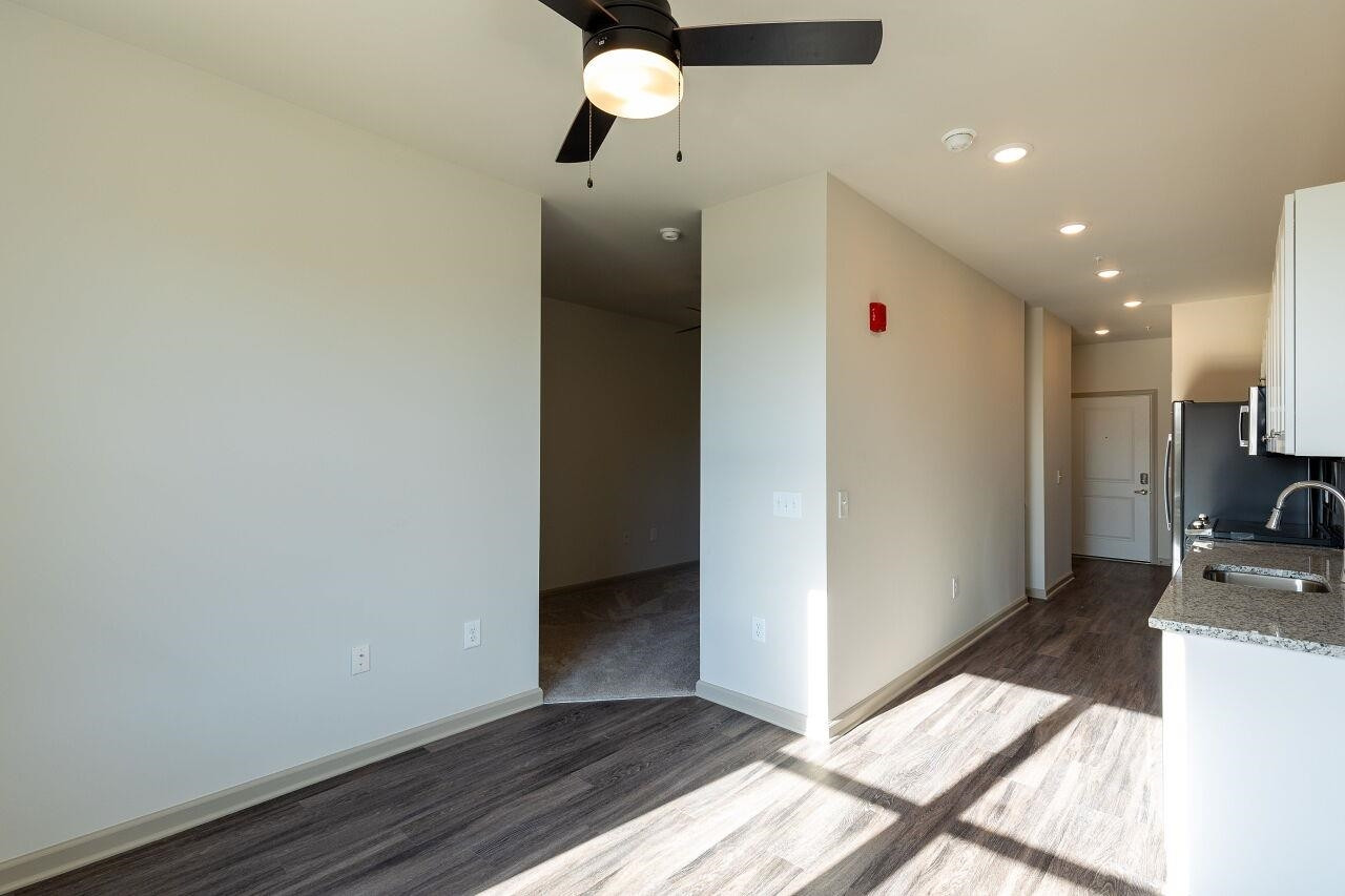 2210 Gathering Square Court Property Photo 15