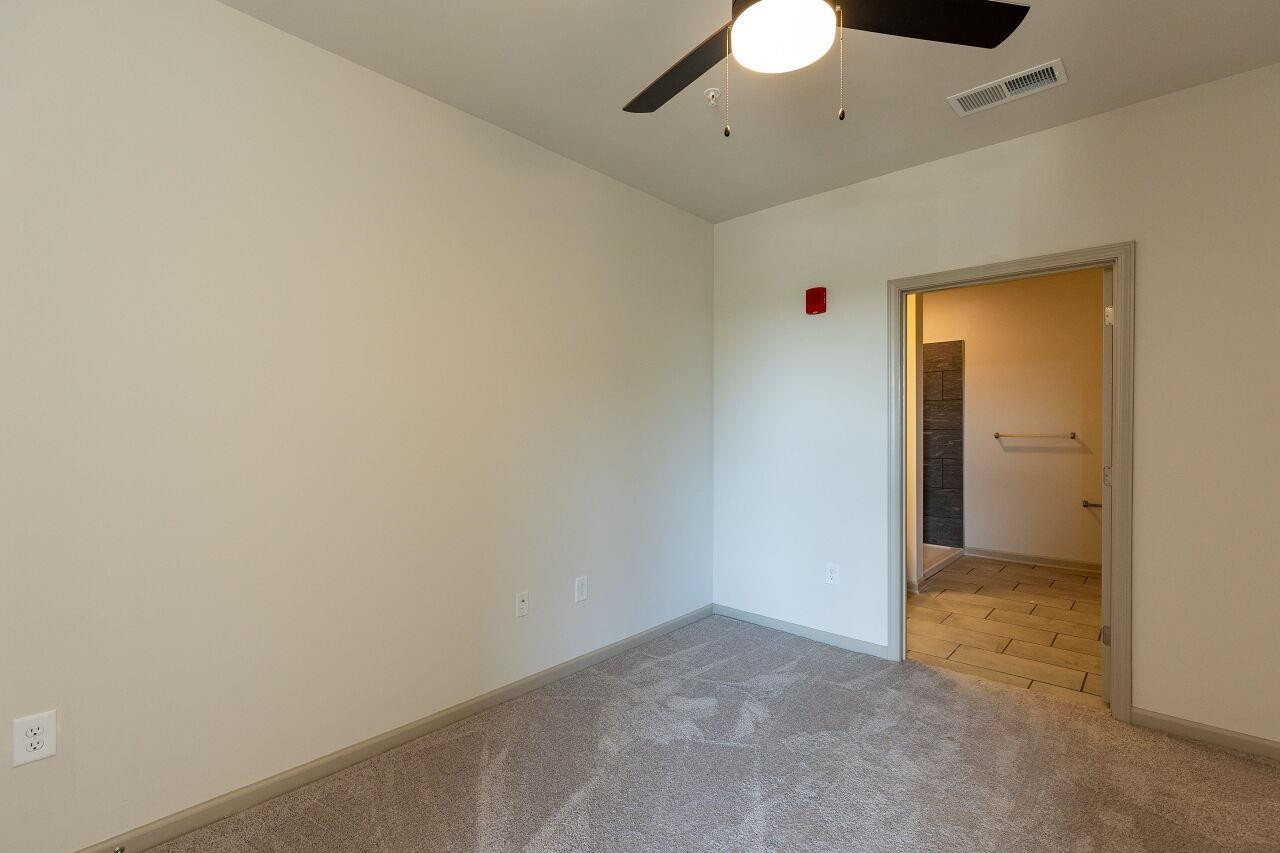 2210 Gathering Square Court Property Photo 19