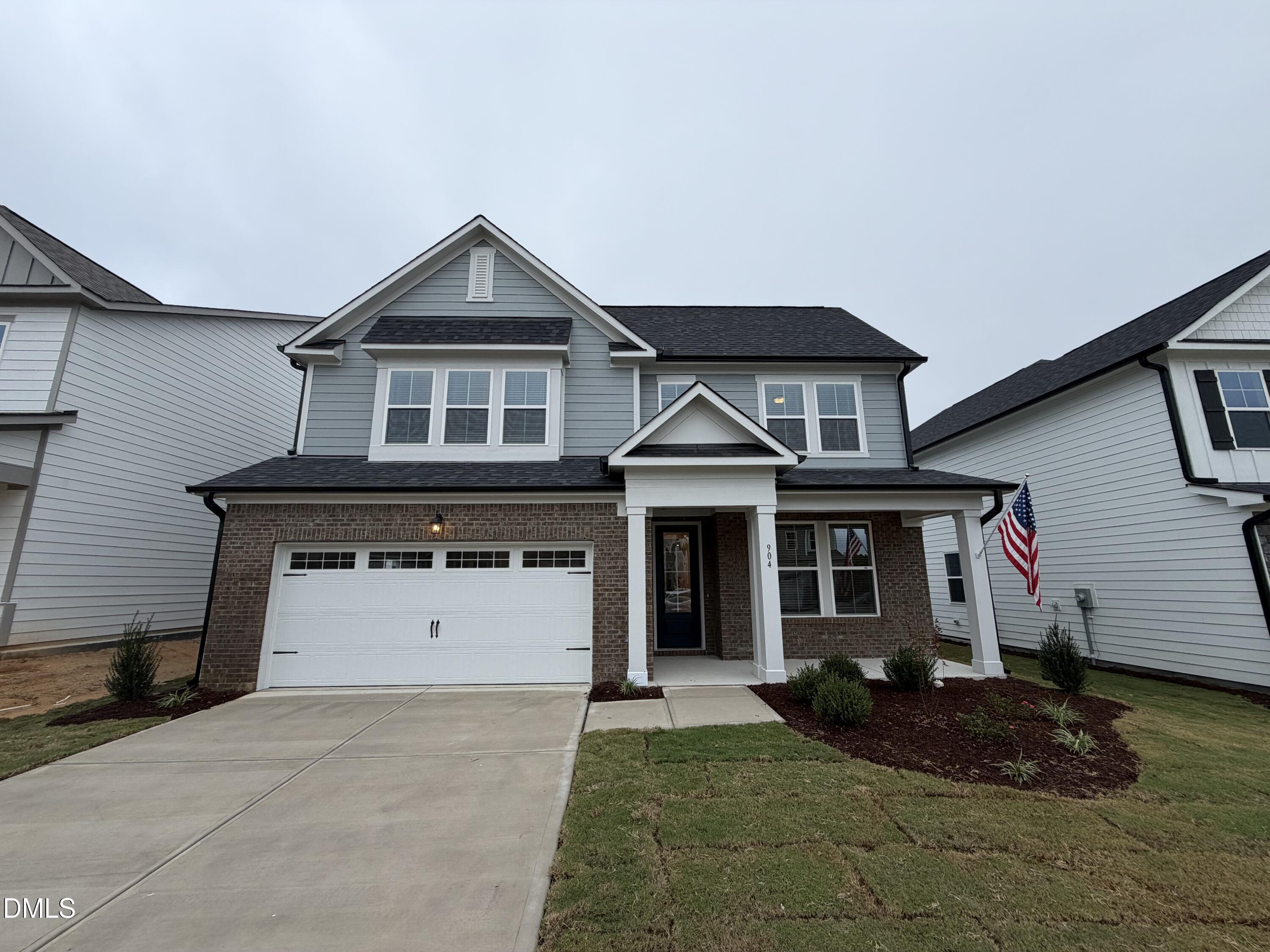 904 Diana Victoria Court Property Photo 1