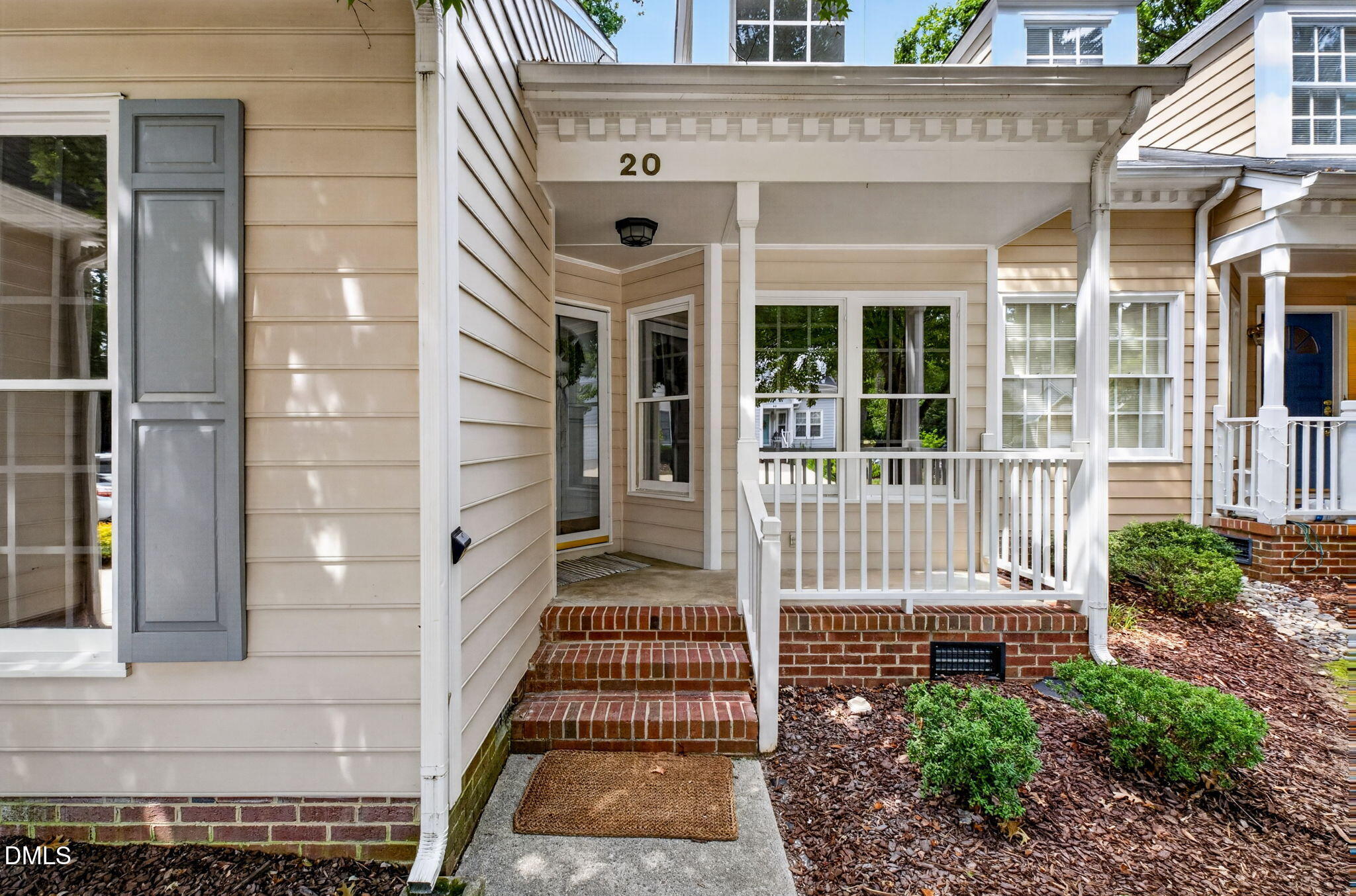 20 Renwick Court Property Photo 3