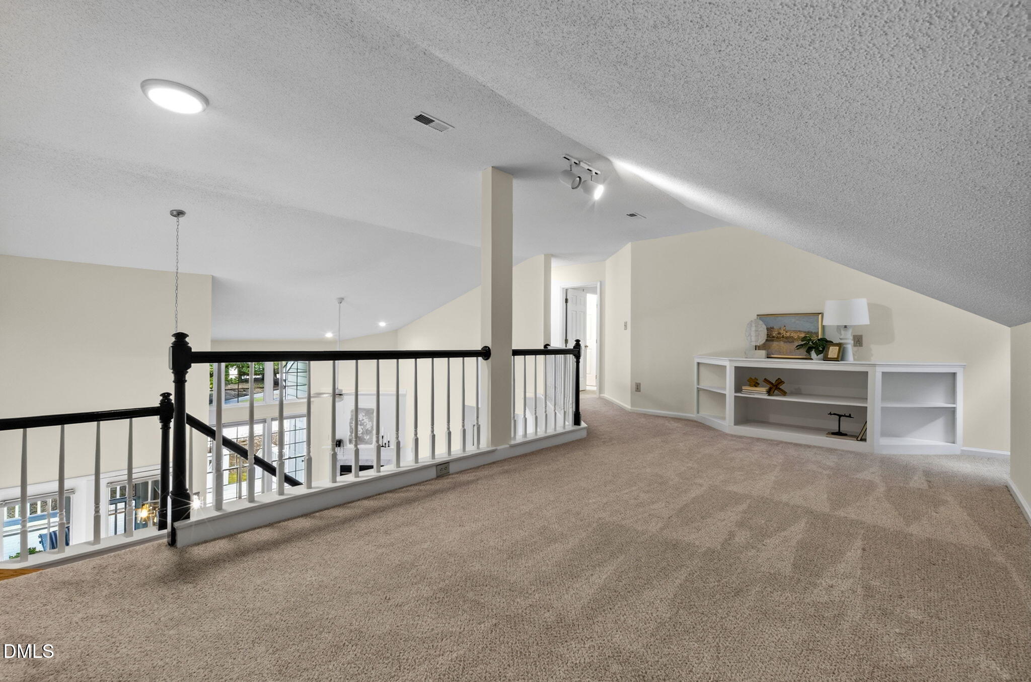 20 Renwick Court Property Photo 30