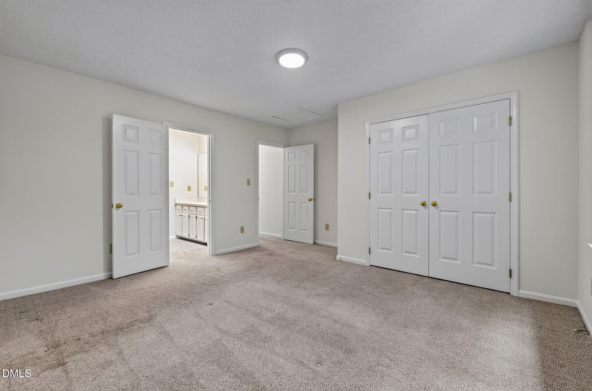 20 Renwick Court Property Photo 36