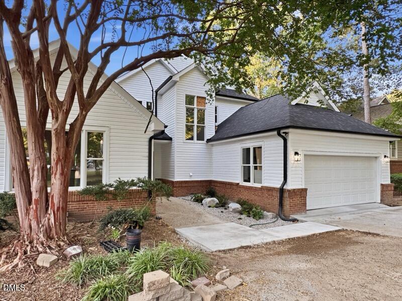 4917 Harbour Towne Drive Property Photo 3